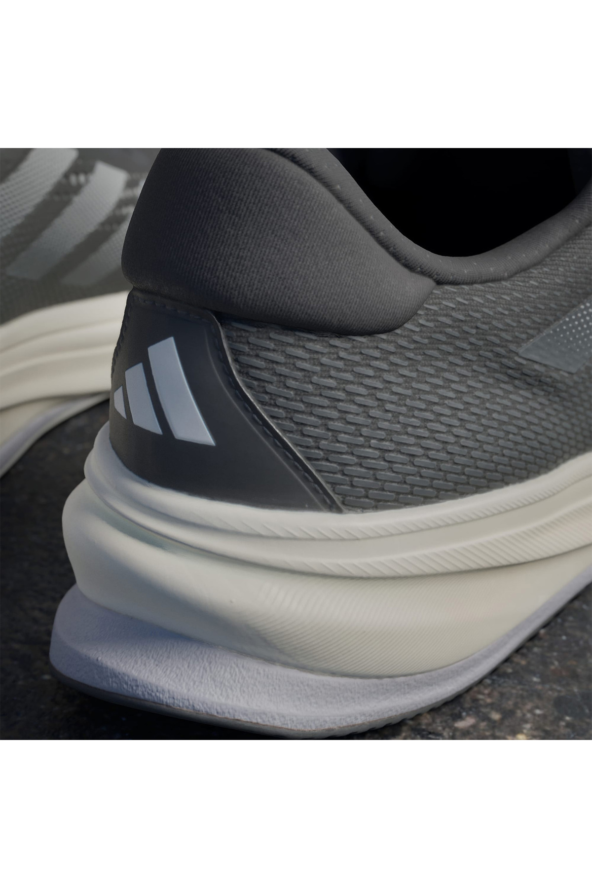 Erkek Supernova Rıse M Koşu Ayakkabı Ig5844 - Görsel 3