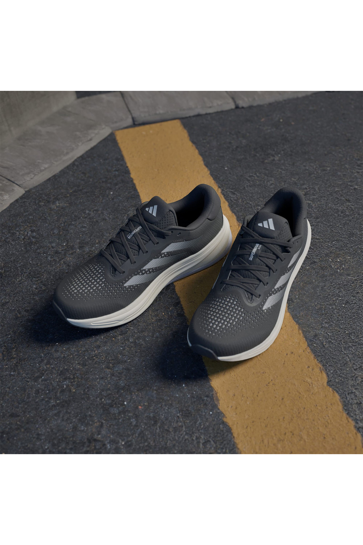 Erkek Supernova Rıse M Koşu Ayakkabı Ig5844 - Görsel 4