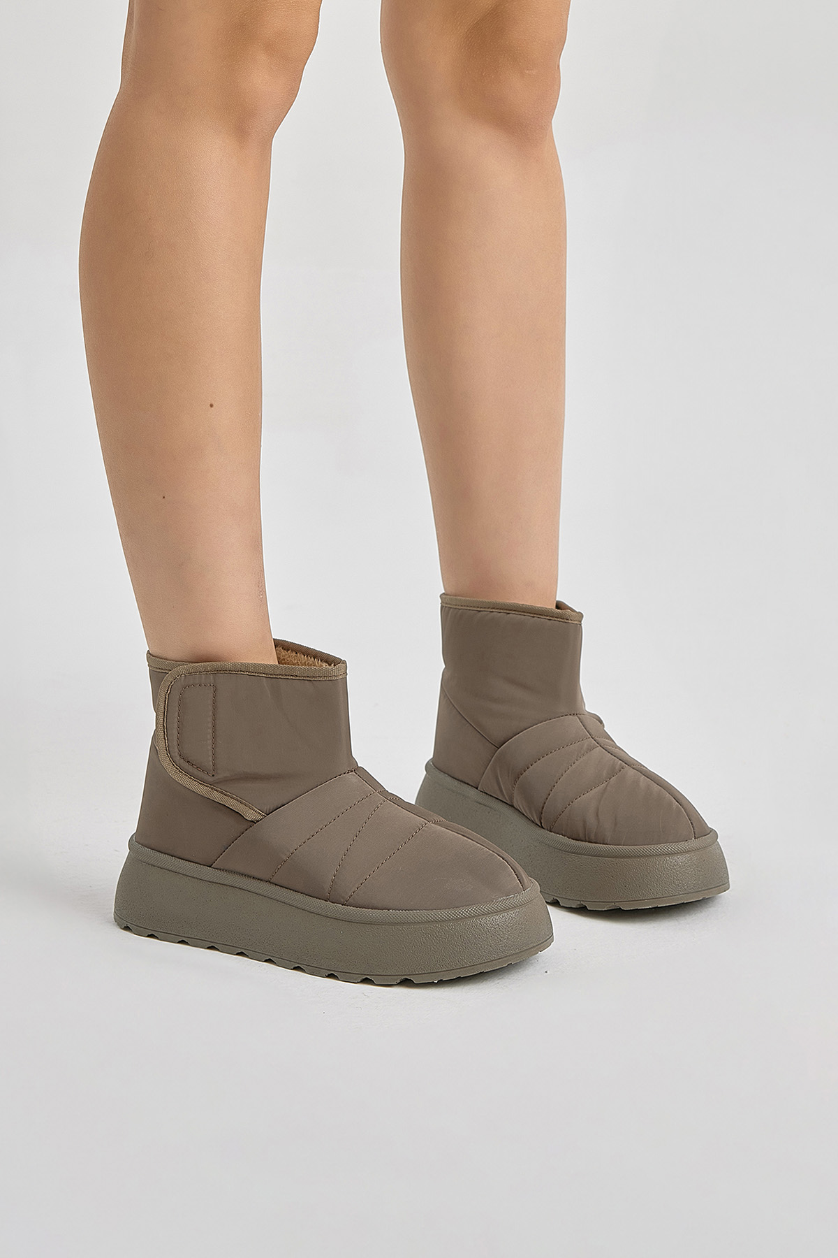 Kadın Vizon Kalın Poli Taban İçi Kürklü Cırtlı Bot - Görsel 2