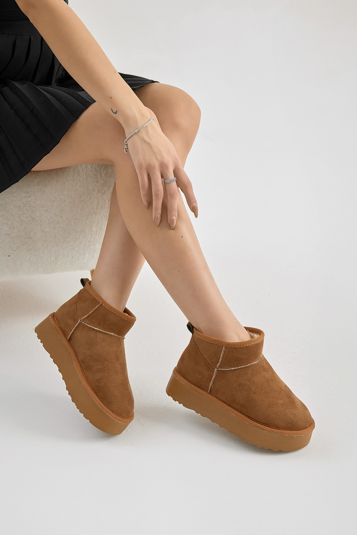 Kadın Taba Kalın Poli Taban İçi Kürklü Süet Görünümlü Bot - Görsel 4