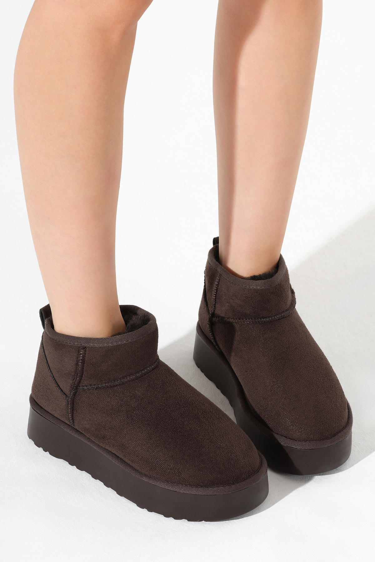 Kadın Kahve Kalın Poli Taban İçi Kürklü Süet Görünümlü Bot - Görsel 2