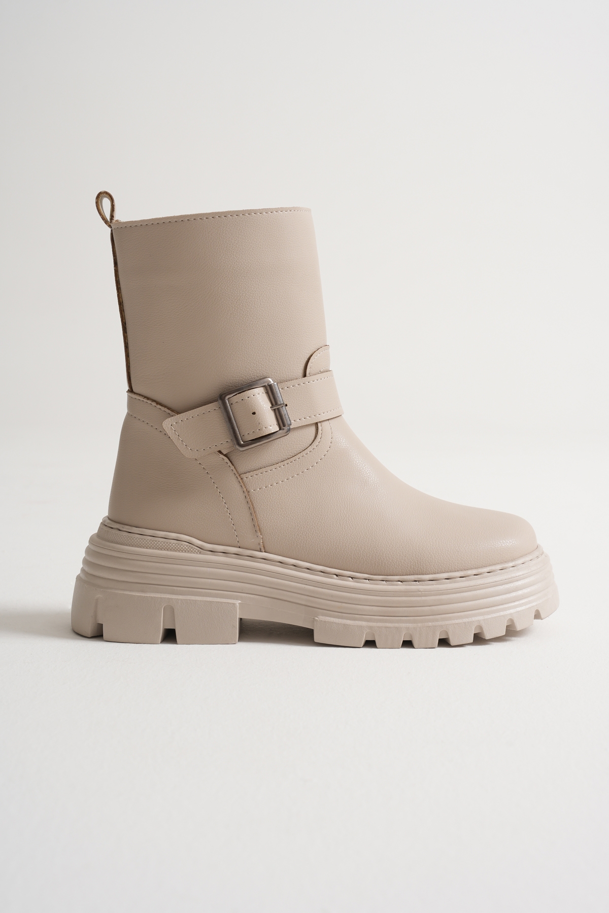 Kadın Bej Kalın EVA Taban Kemer Toka Detaylı Fermuarlı Bot - Görsel 2