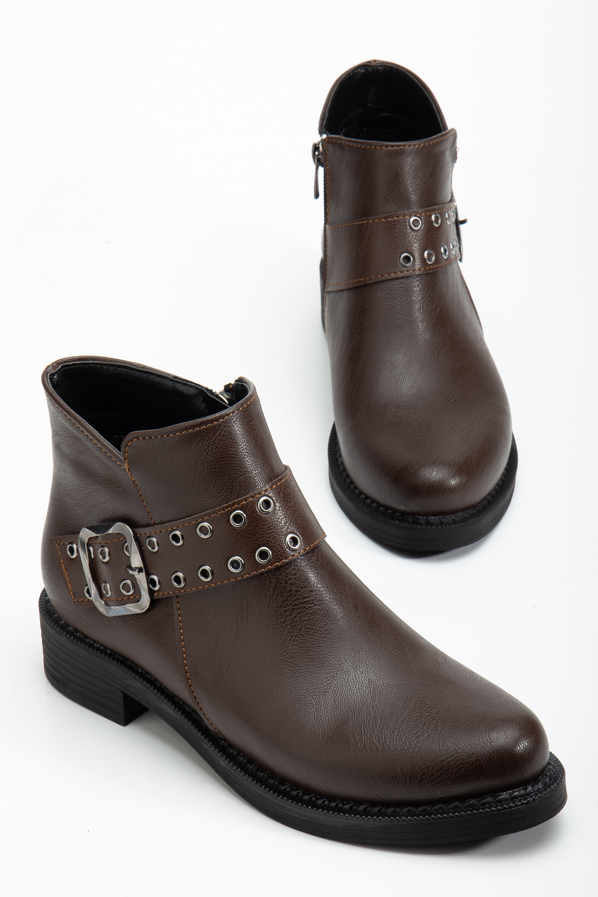 Kadın Kahve Cilt Kalın Termo Taban Kemer Toka Detaylı Fermuarlı Bot - Görsel 3