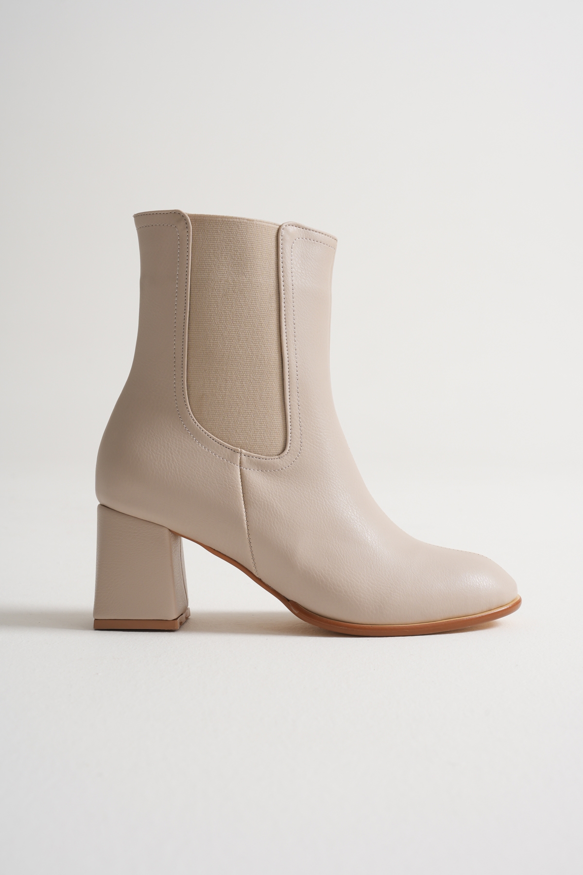 Kadın Bej Neolit Taban Lastikli Kalın Topuklu Bot - Görsel 3