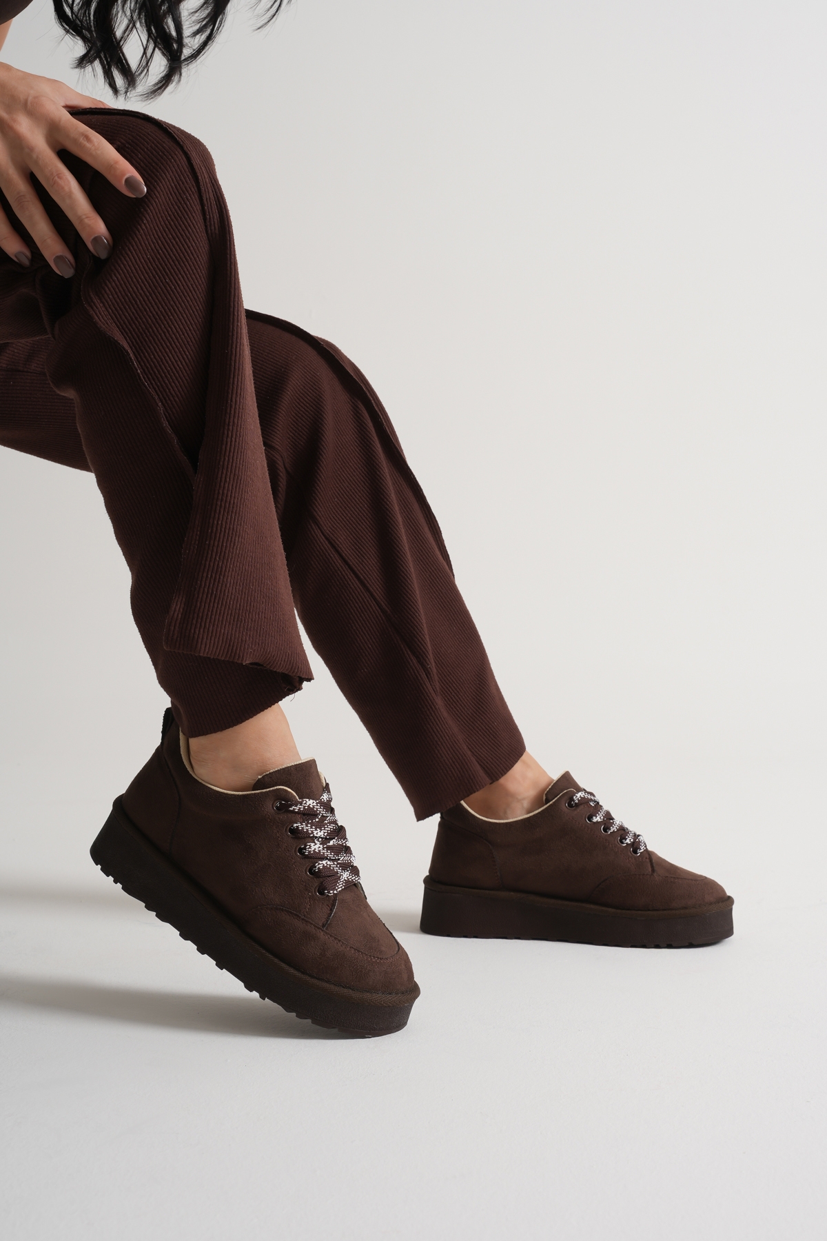 Kadın Kahve Kalın Poli Taban Bağcıklı Günlük Ayakkabı - Görsel 2