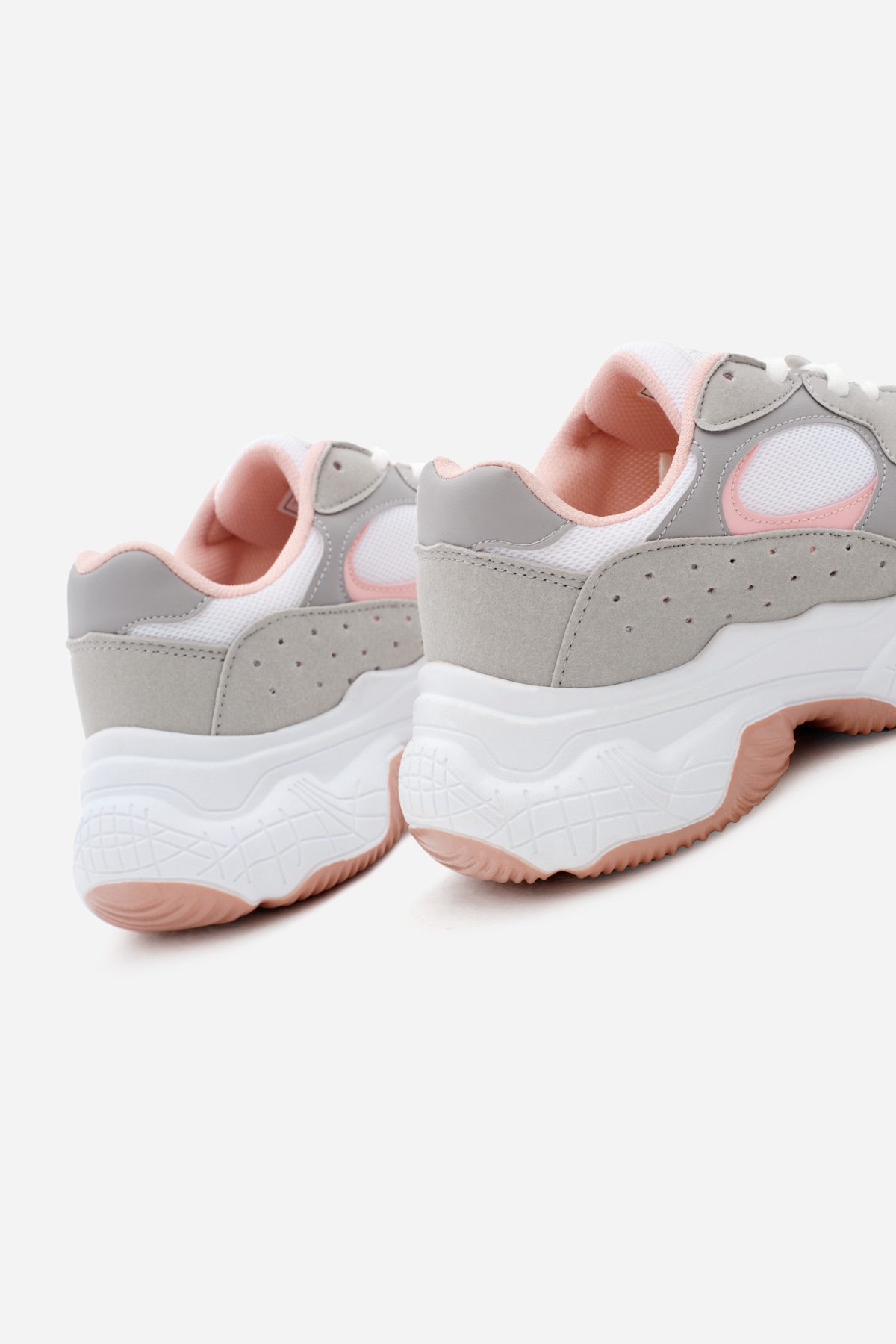 Kadın Gri Pudra Rahat Kalıp Yüksek Taban Bağcıklı Spor Ayakkabı - Görsel 6