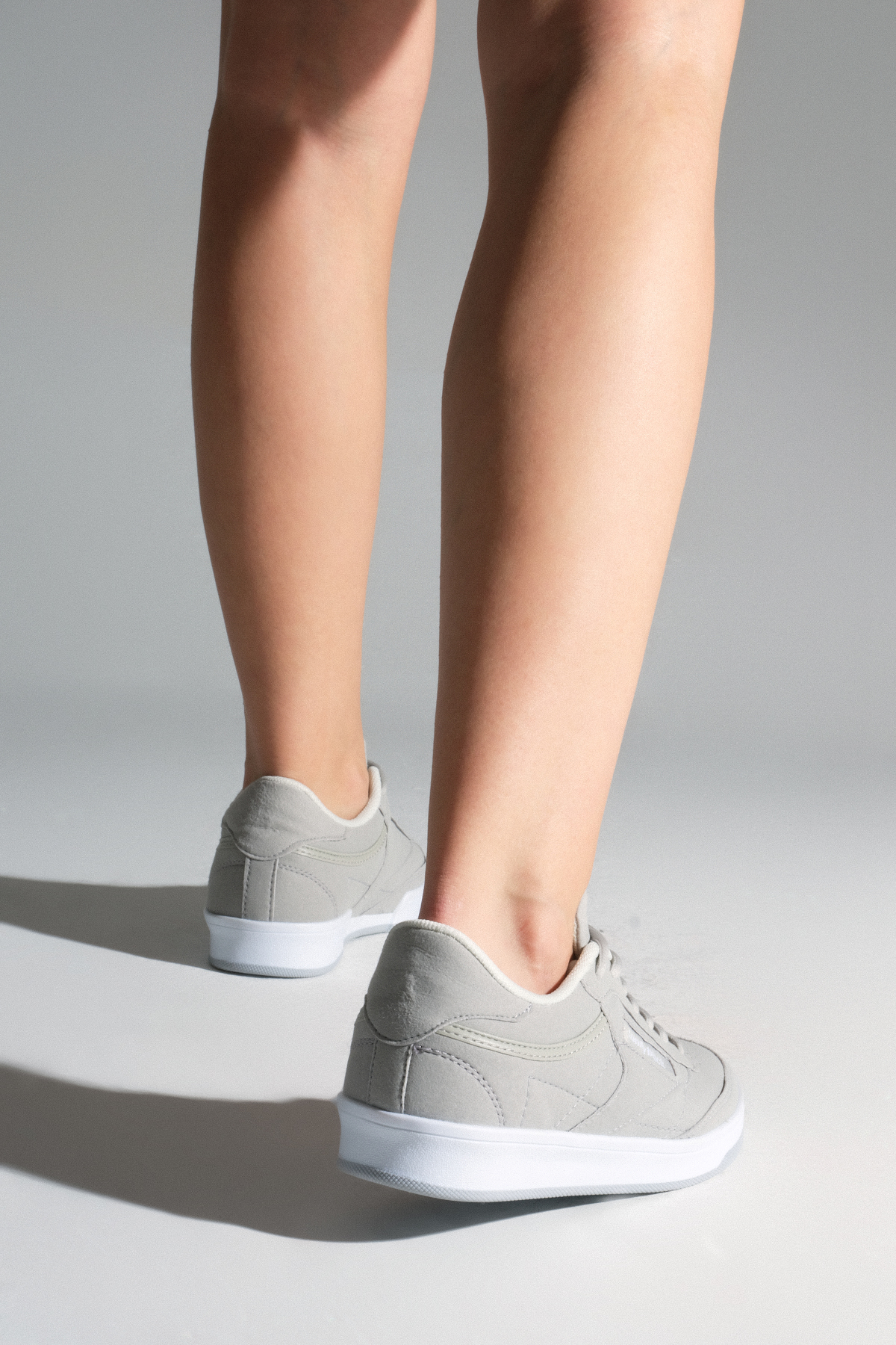 Unisex Füme Süet Rahat Kalıp Poli Taban Bağcıklı Spor Ayakkabı - Görsel 6