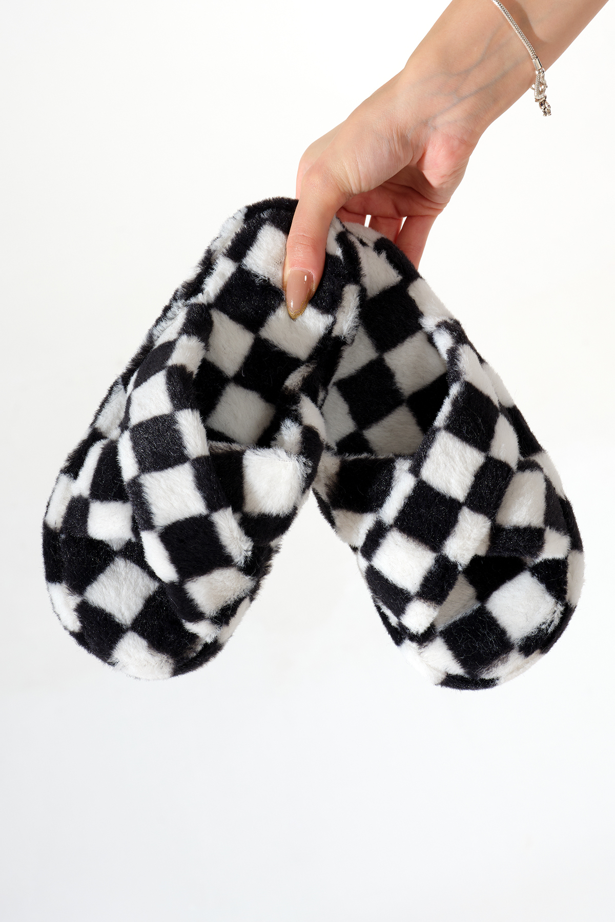 Kadın Siyah Kroko Desenli Çapraz Peluş Ev Terliği - Görsel 3