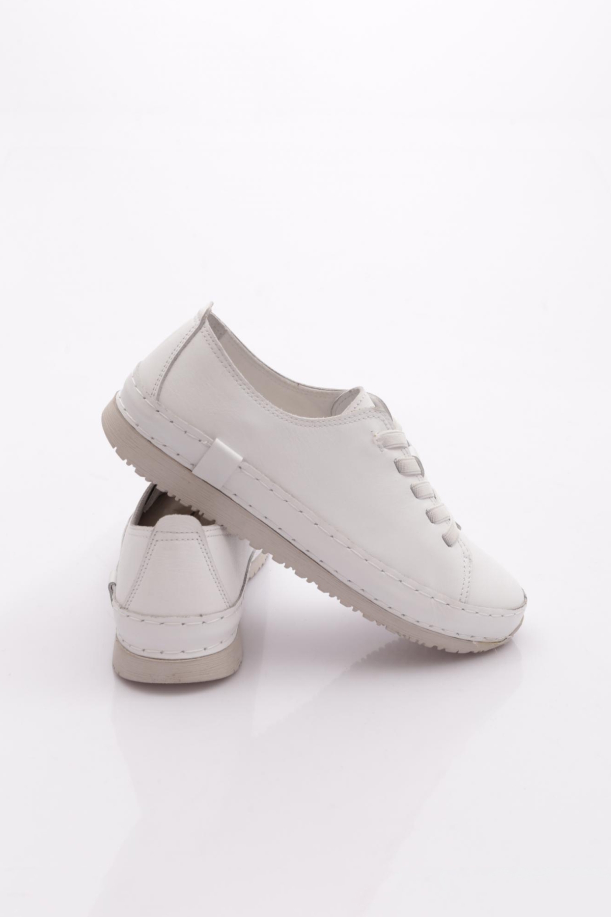 233026 Kadin Deri Ayakkabi - Görsel 4