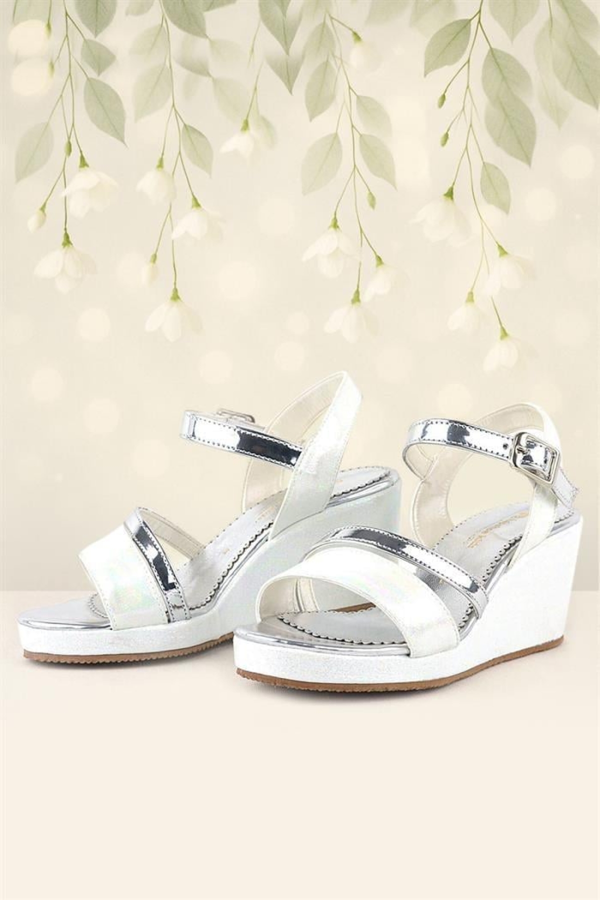 Aurora Ekru Kız Çocuk Dolgu Topuklu Ayakkabı - Görsel 8
