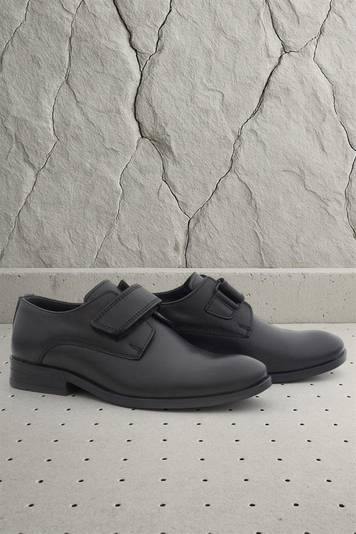 Hakiki Deri Siyah Cilt Cırtlı Oxford Çocuk Ayakkabı - Görsel 2