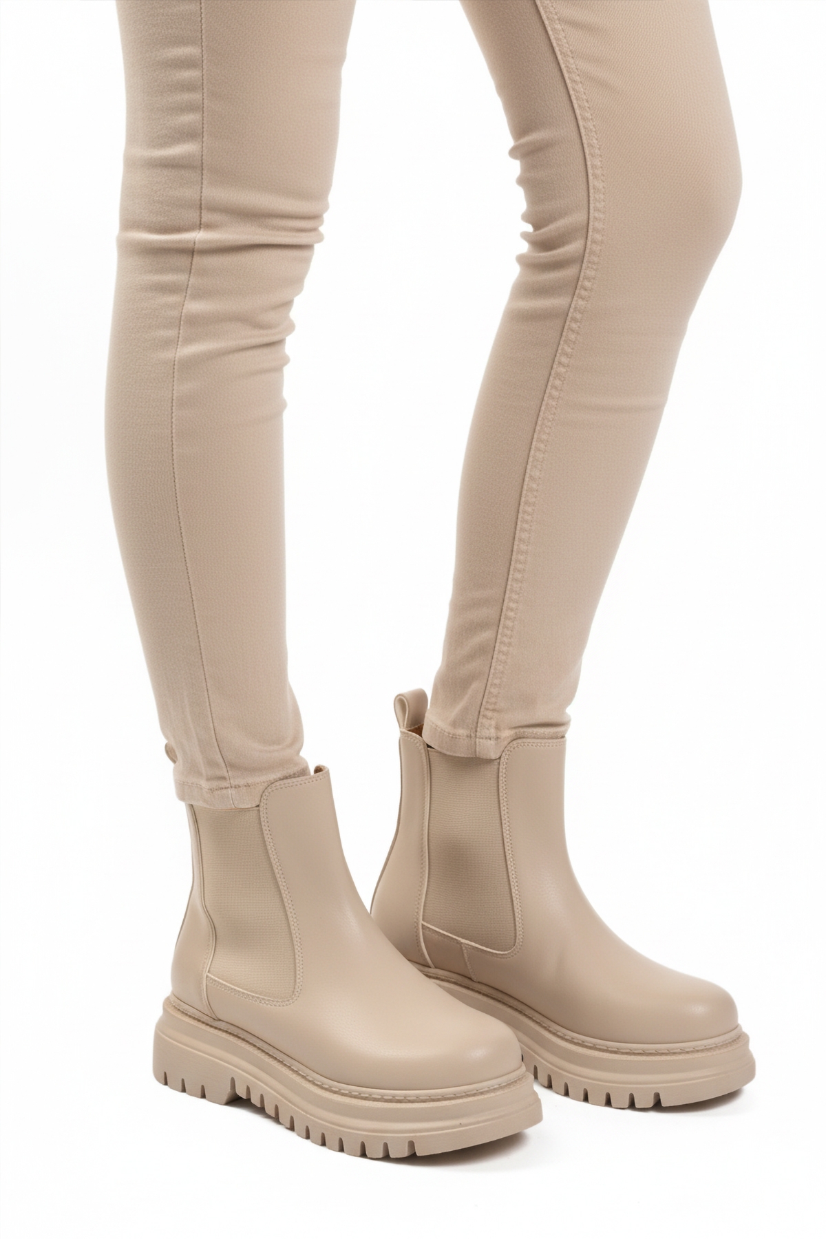 Bej Cilt Kürklü Kolay Giyilebilir Kaymaz Kadın Chelsea Bot 473093 Z - Görsel 2