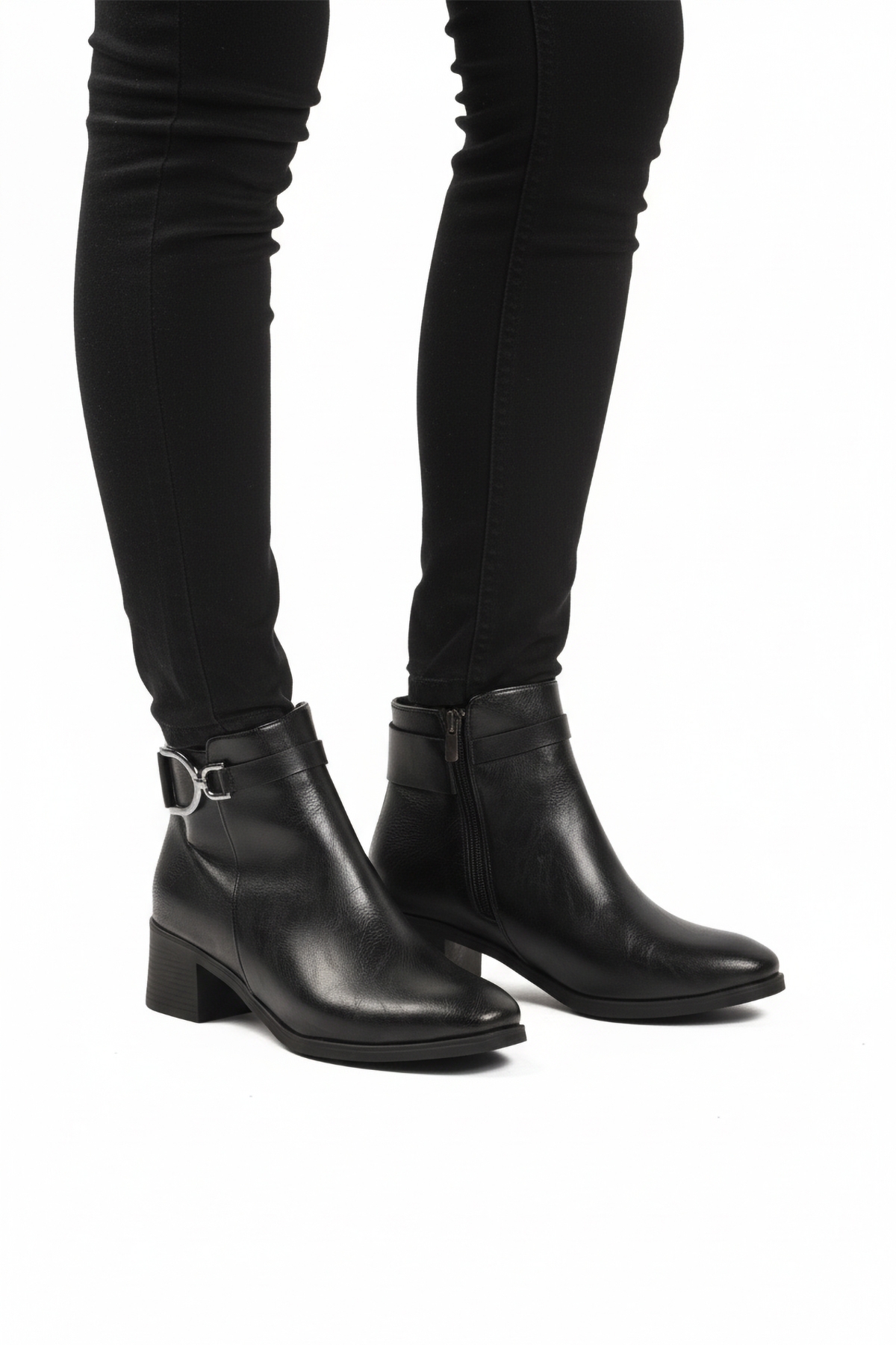 Siyah Cilt Fermuarlı Kaymaz Polarlı Kadın Topuklu Bot 417637 Z - Görsel 2