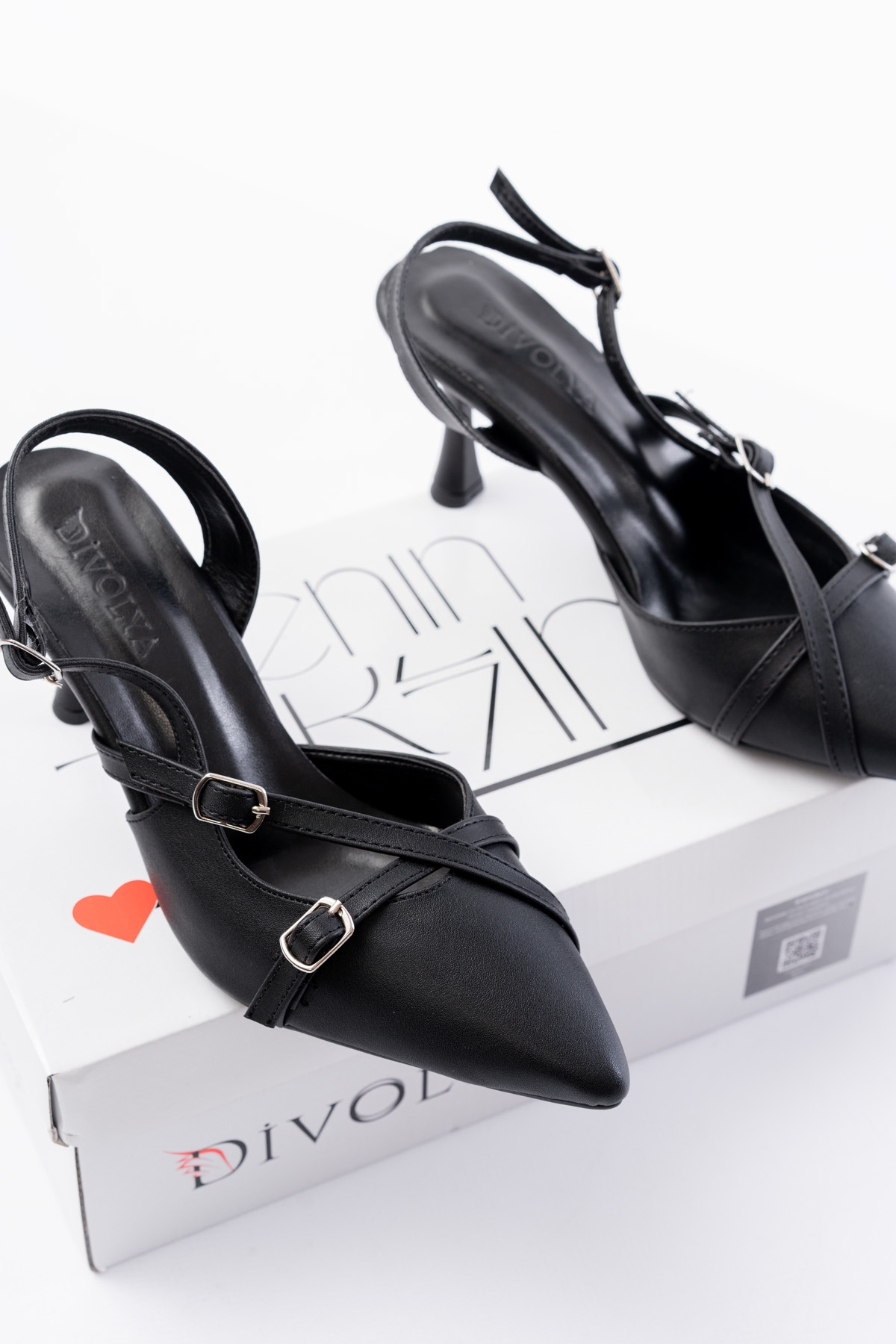 Pony Siyah ( 8 CM TOPUKLU ) Sivri Burun Kapalı Tokalı Arkası Açık Stiletto Ayakkabı - Görsel 4