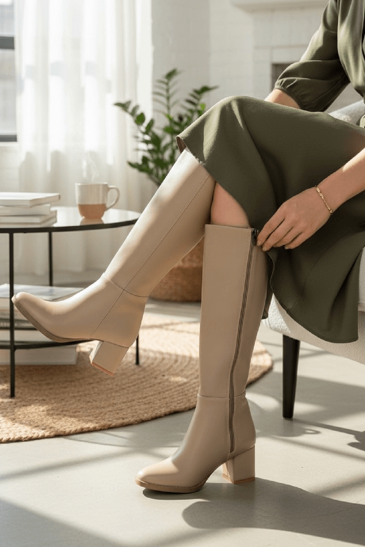Despina Nude Deri Topuklu (5 cm Topuklu ) Yanı Fermuarlı Günlük Kullanım Çizme - Görsel 3