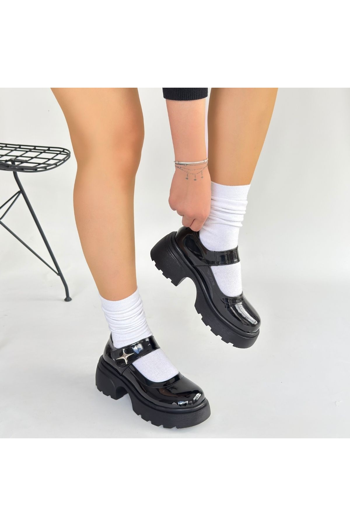 Siyah Rugan Kadın Topuklu Ayakkabı - Görsel 5