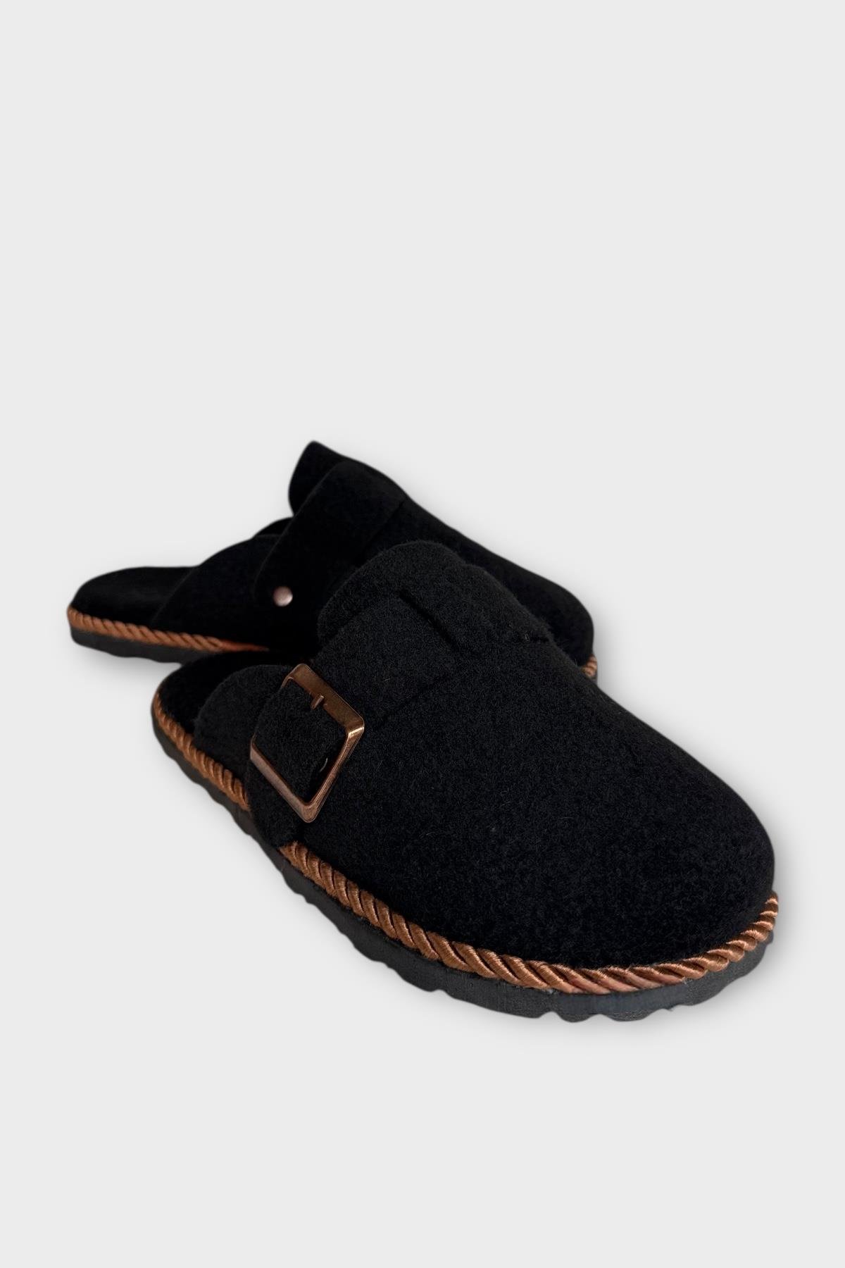 Tokalı Keçe Kumaşlı Ev Terliği SİYAH - Görsel 5