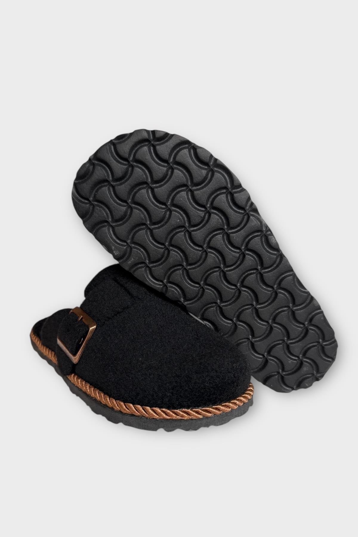 Tokalı Keçe Kumaşlı Ev Terliği SİYAH - Görsel 8