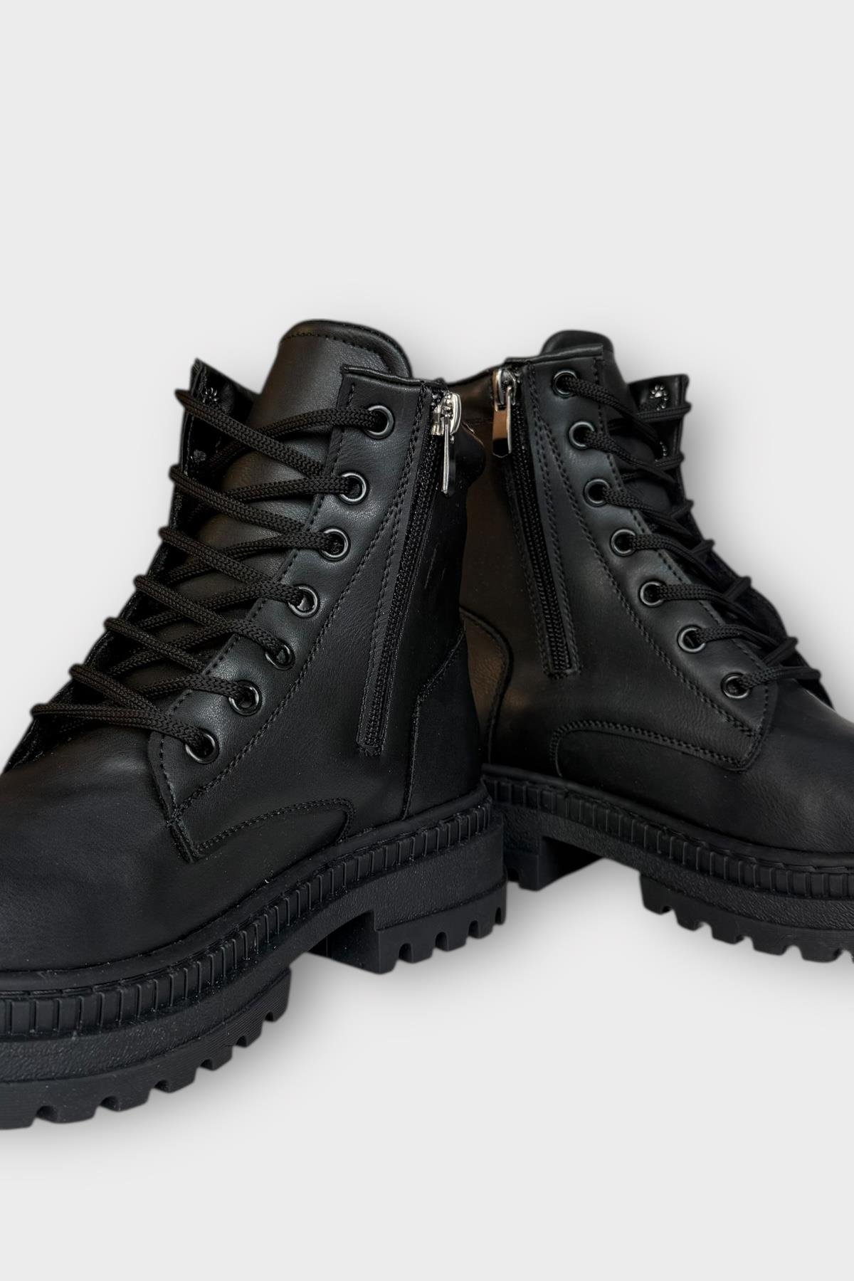 Kalın Taban Bağcıklı Fermuarlı Kadın Bot SİYAH - Görsel 5