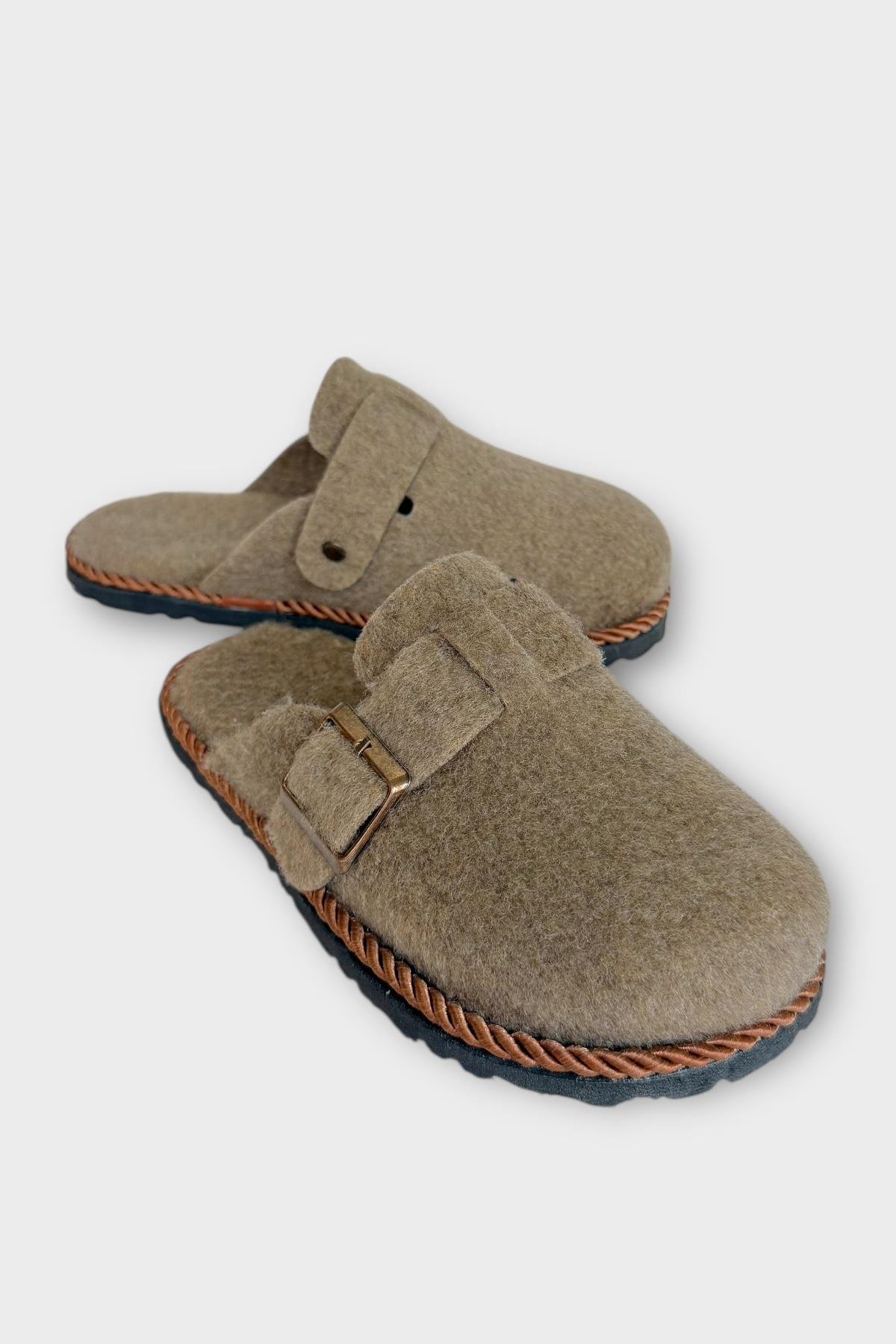 Tokalı Keçe Kumaşlı Ev Terliği HAKİ - Görsel 5