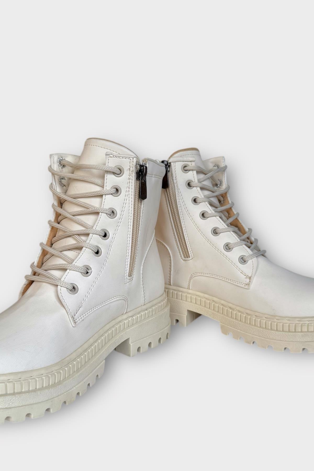 Kalın Taban Bağcıklı Fermuarlı Kadın Bot KREM - Görsel 4