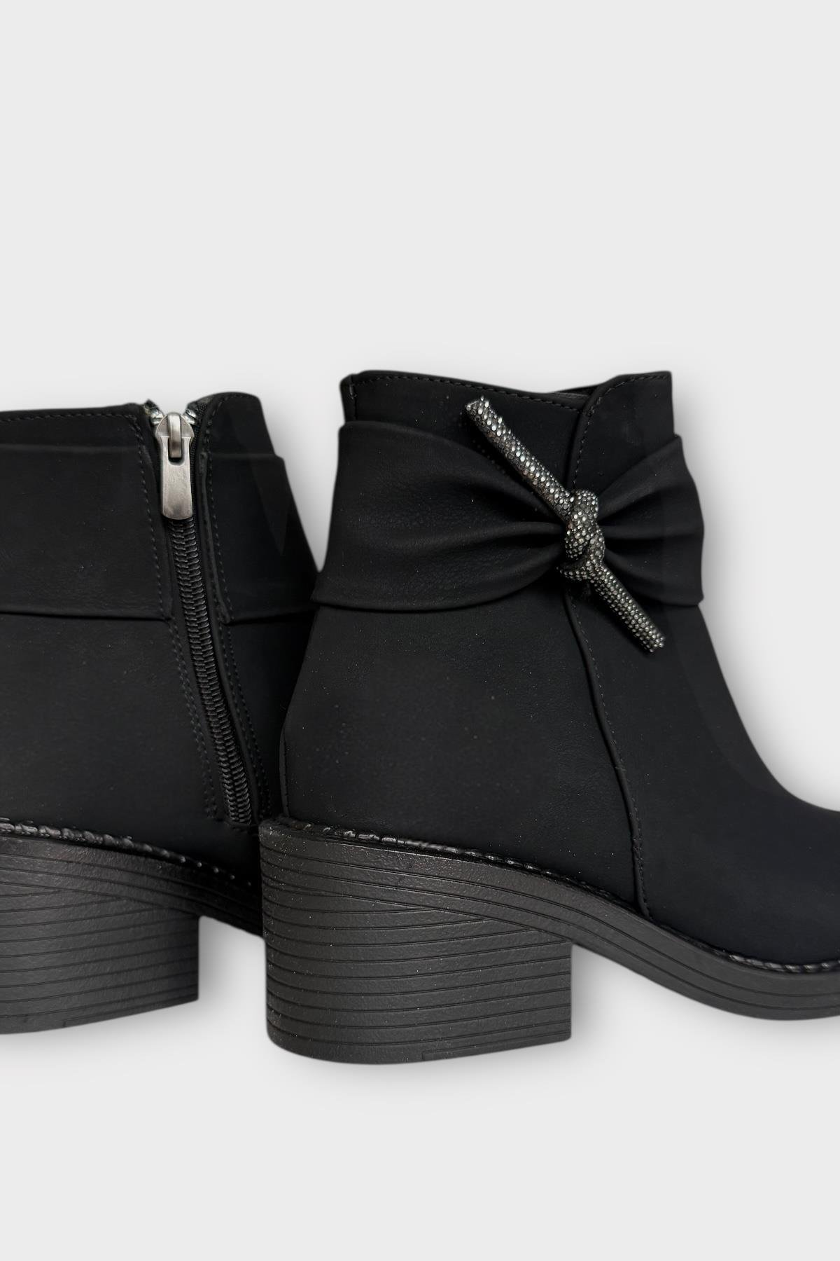 Taş Detaylı Kalın Topuklu Kadın Bot SİYAH - FÜME - Görsel 6