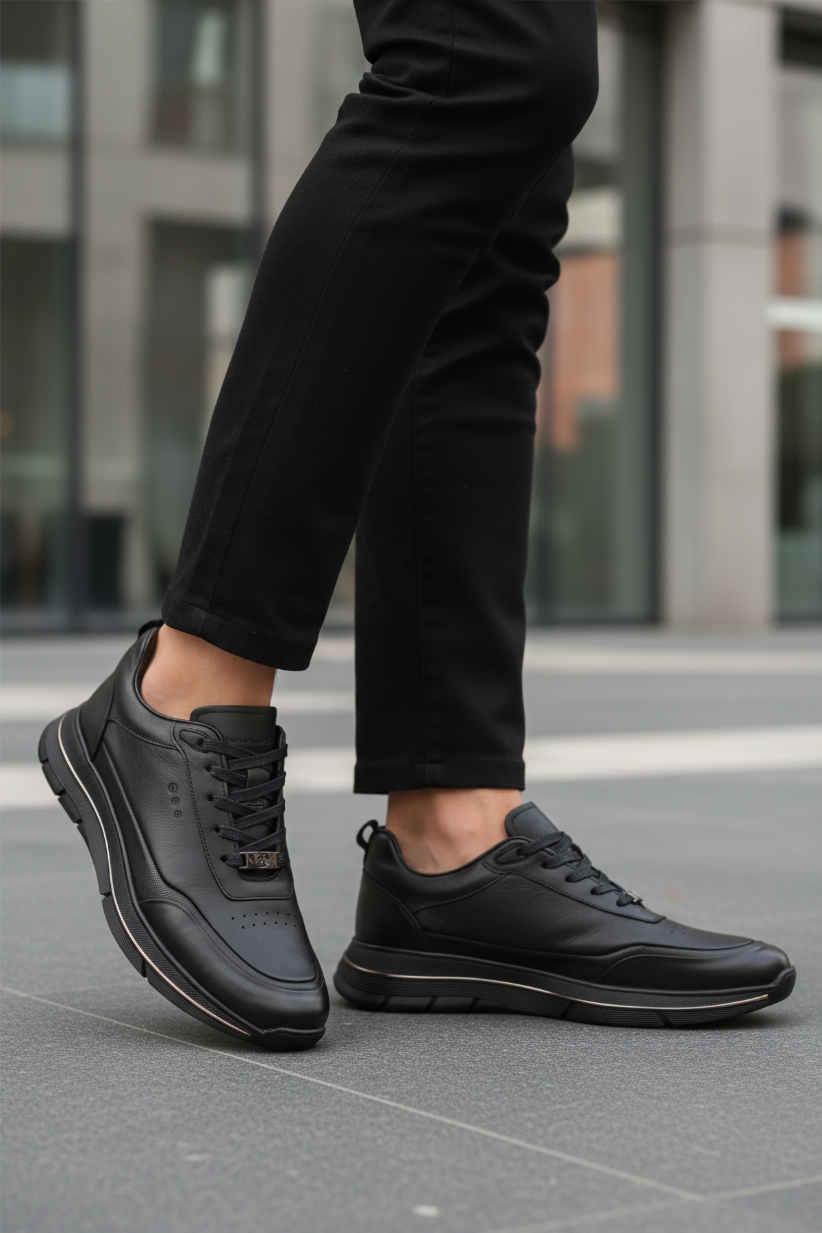 Siyah Hakiki Deri Bağcıklı Erkek Sneaker - Görsel 4