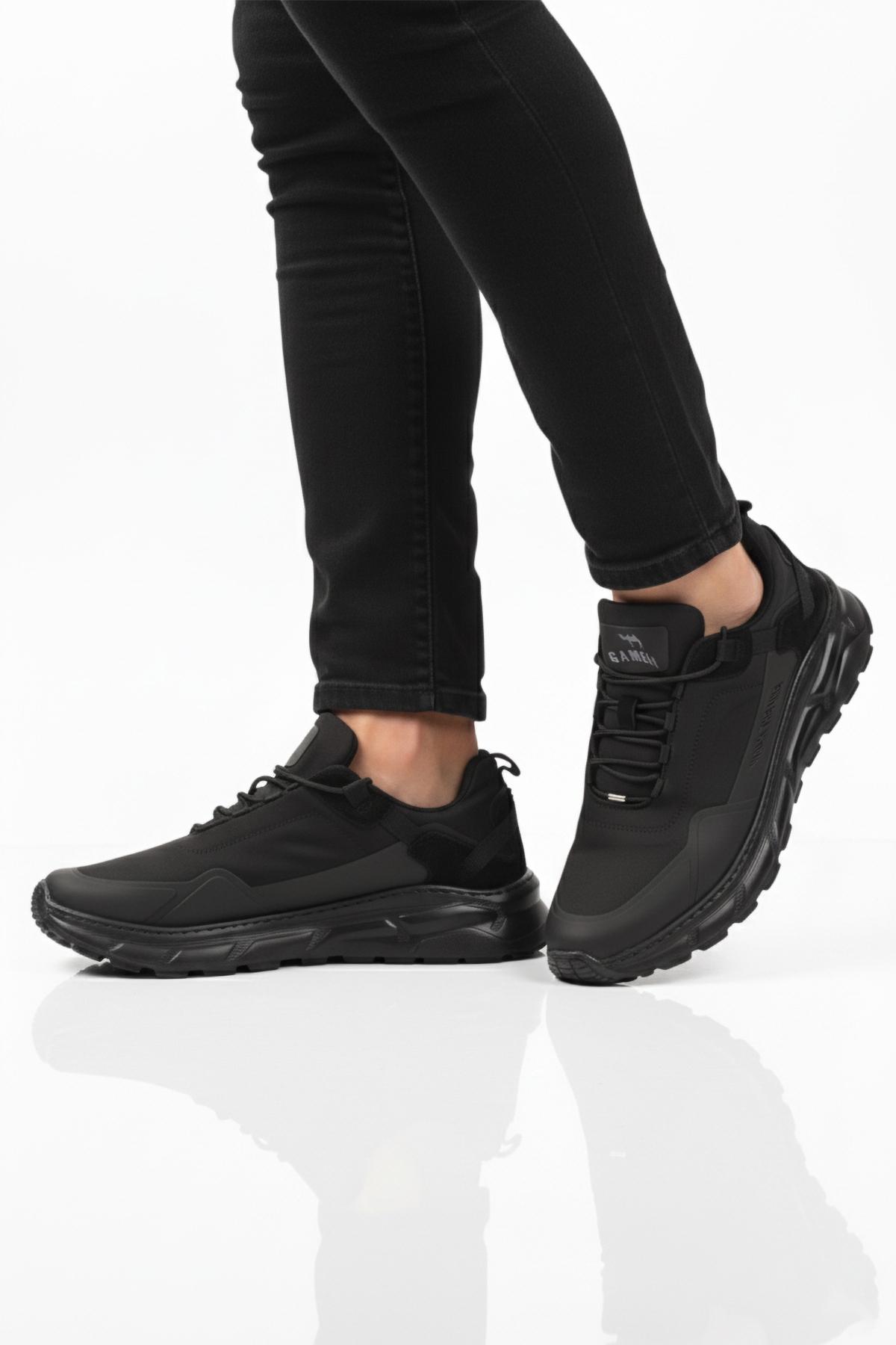 Siyah Bağcıklı Erkek Spor Ayakkabı - Görsel 2