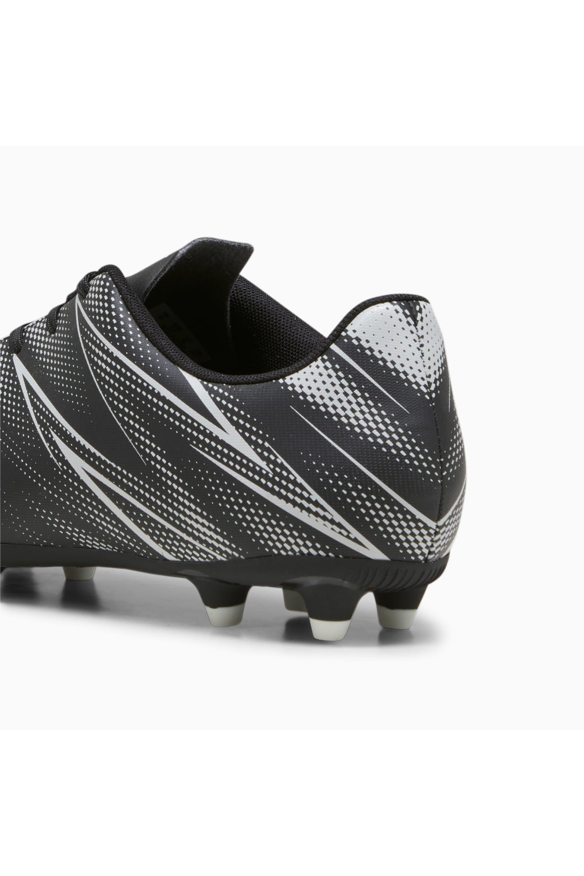 Puma Puma Siyah Attacanto FG/AG Erkek Krampon Flo'da! Siyah - 6. görsel