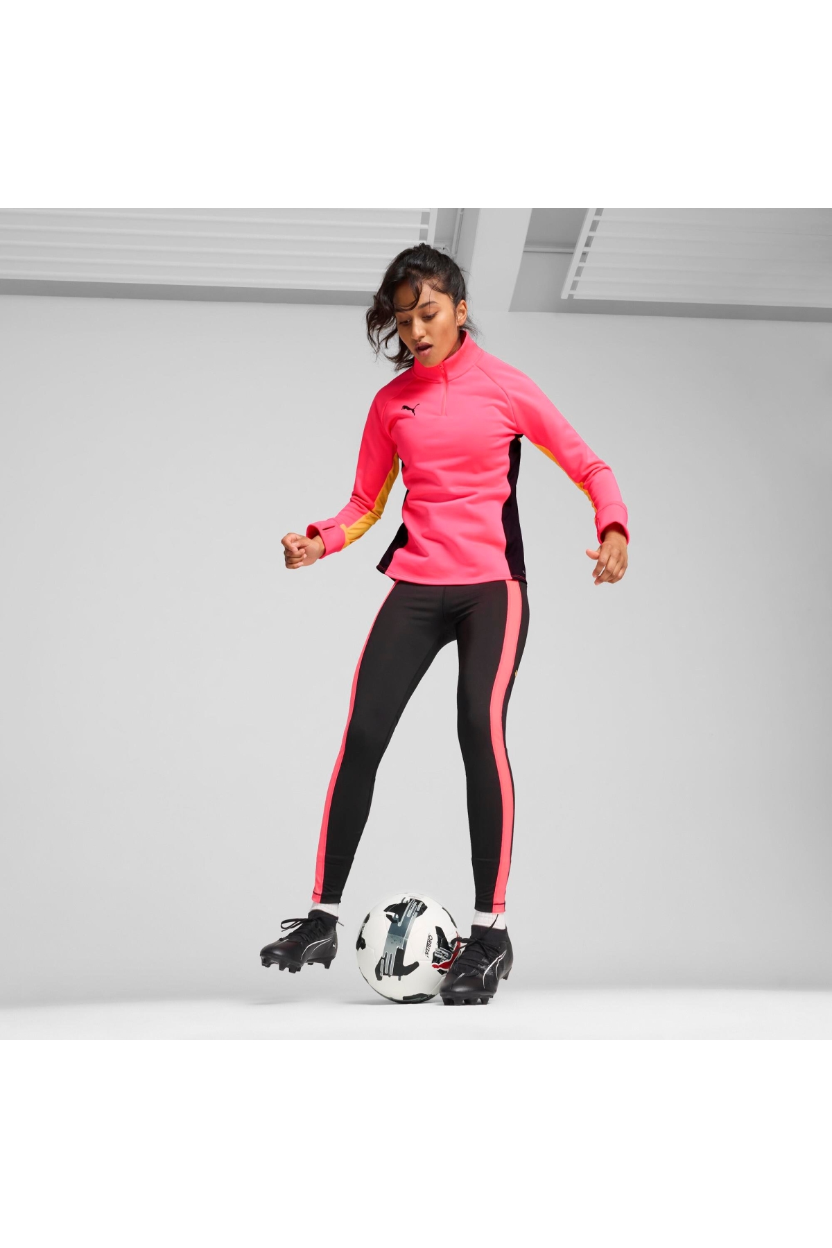 Ultra 5 Play+ FG/AG Erkek Krampon - Görsel 4