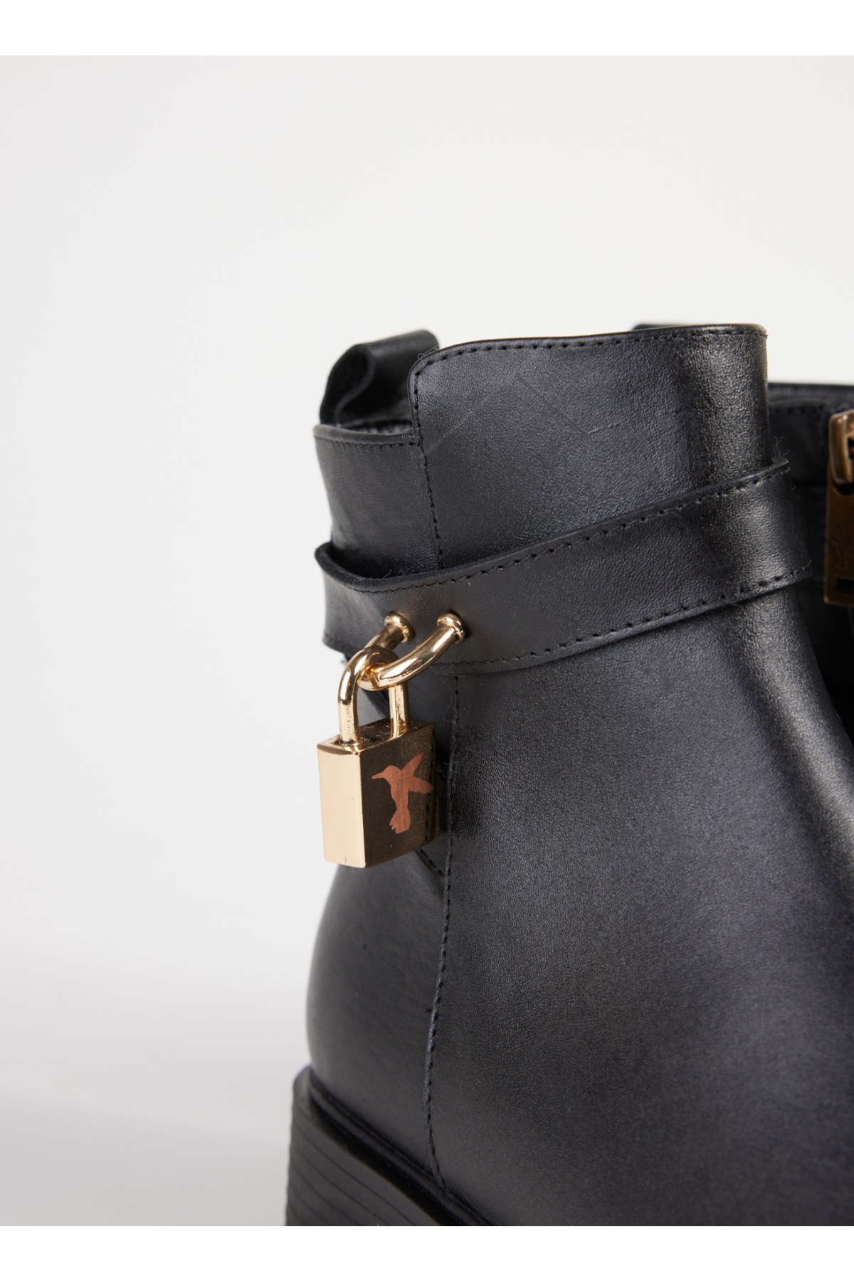 Deri Siyah Kadın Bot D-FEDELMA - Görsel 6