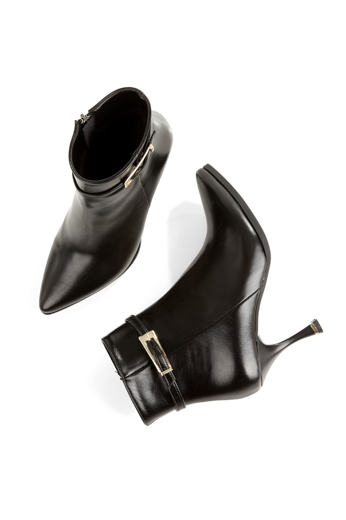 Siyah İnce Topuklu Altın Rengi Toka Detaylı Kadın Bilekte Bot OneMoreSu - Görsel 2