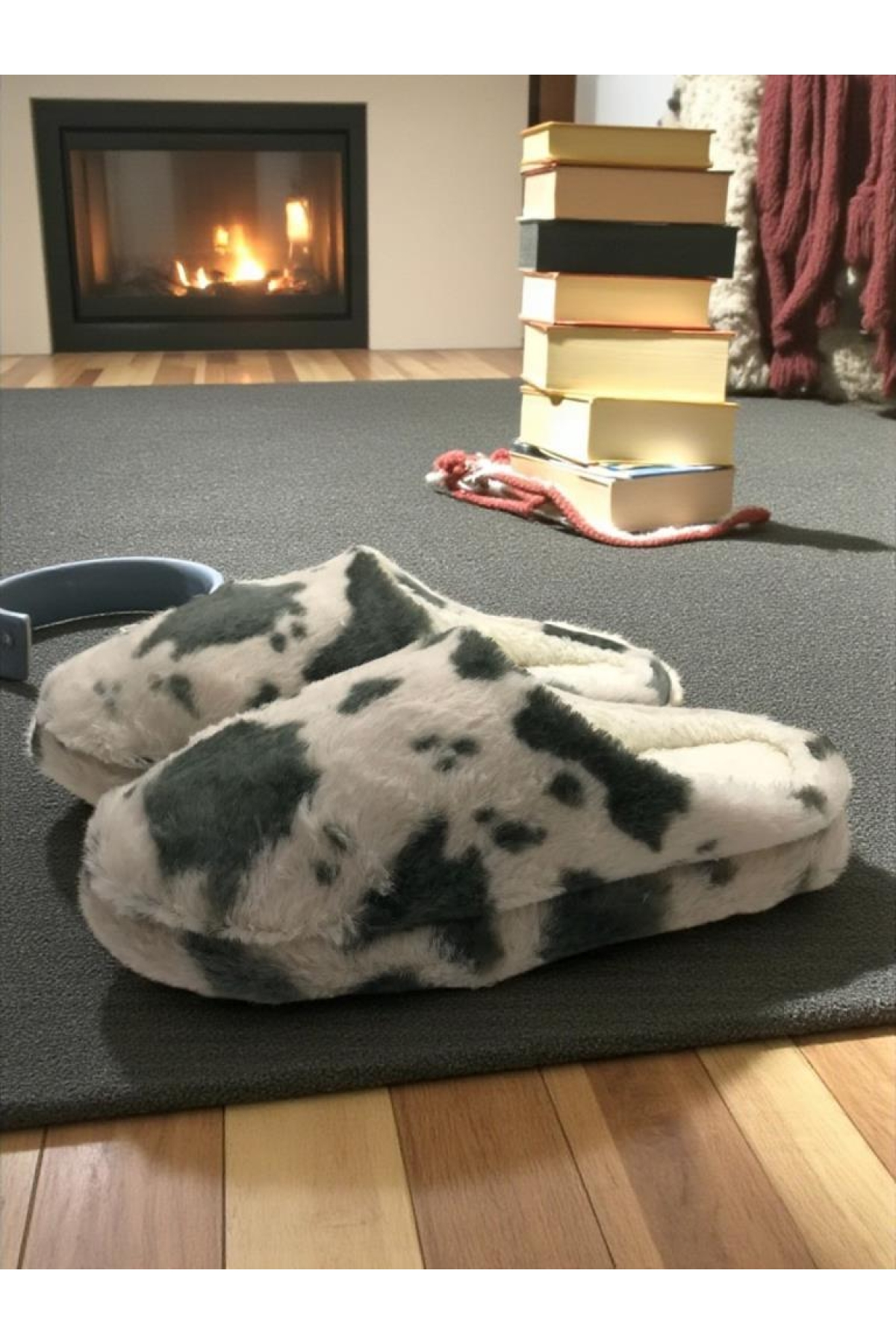 Kadın Tüylü Pofuduk Ev Terliği Ses Yapmayan Yumuşak Rahat Kauçuk Taban İçi Yünlü Kışlık Terlik - Görsel 4