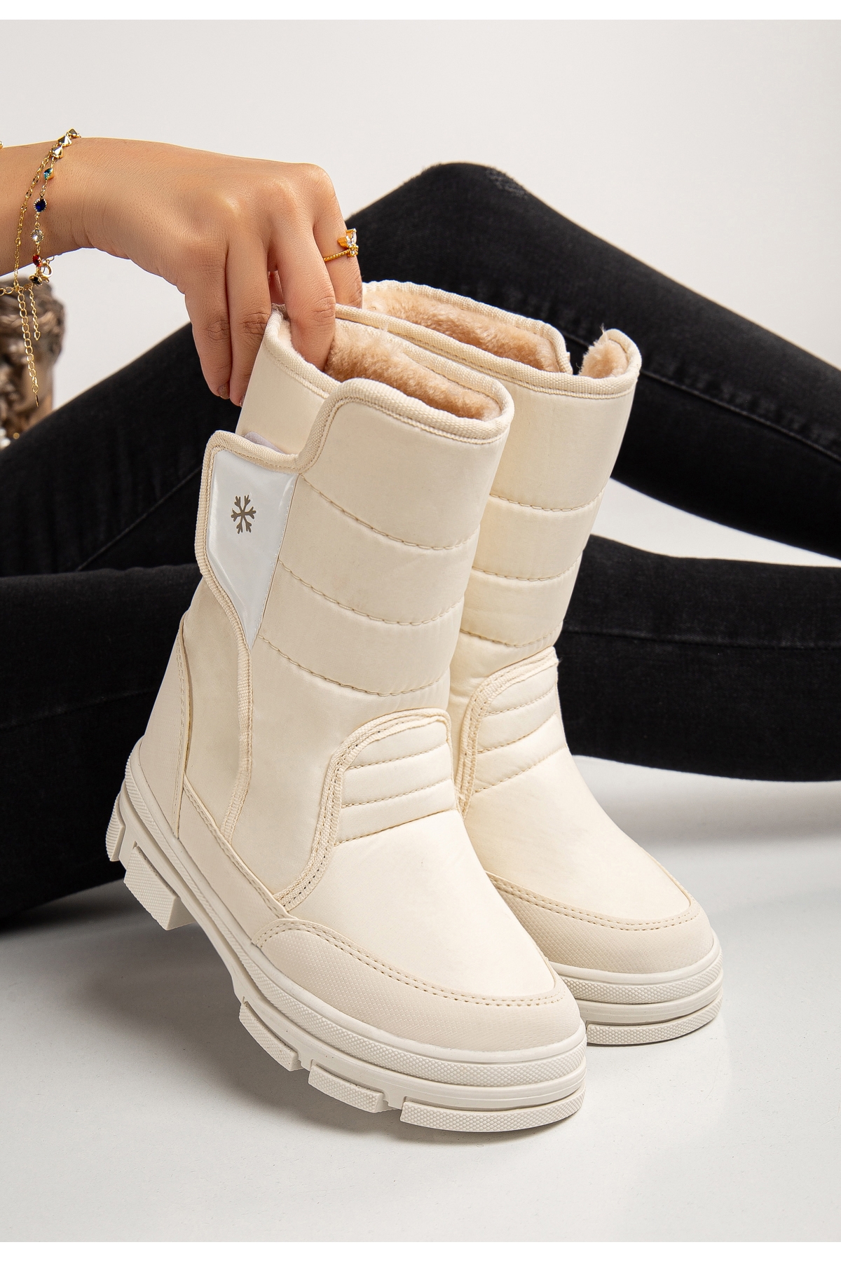 Lady Termal Kürklü Bantlı Soğuk Dayanıklı Kadın Bot Çizme Kar Botu - Görsel 3