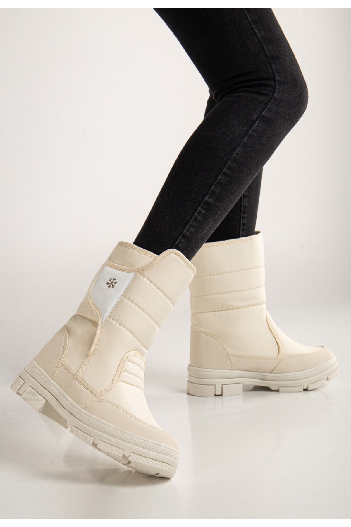 Lady Termal Kürklü Bantlı Soğuk Dayanıklı Kadın Bot Çizme Kar Botu - Görsel 5