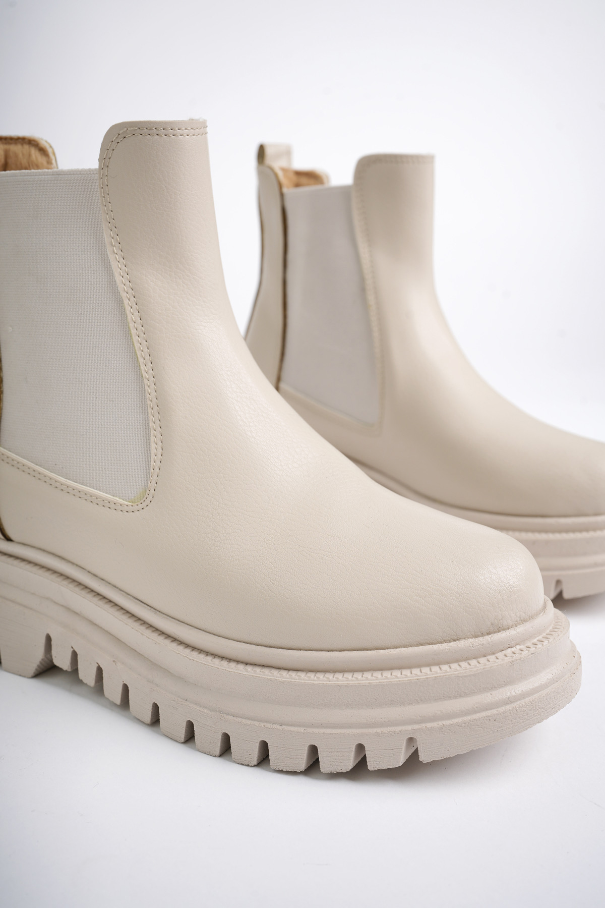 Su Geçirmez İçi Kürklü Yüksek Taban Yanlar Lastikli Çok Hafif Taban Garantili Kı Bej - Görsel 7