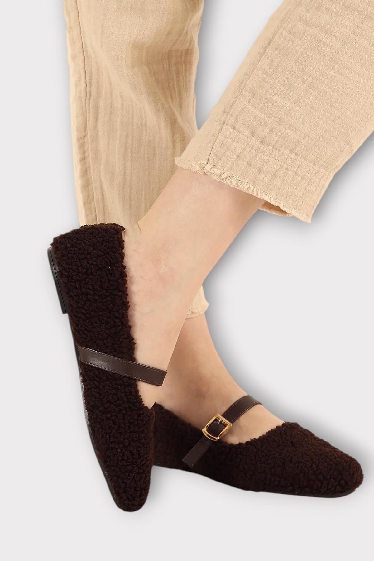 Yumuşak Peluş Ses Yapmaz Hafif Taban Kemerli Kadın Ev Babeti Panduf KAHVERENGİ - Görsel 2