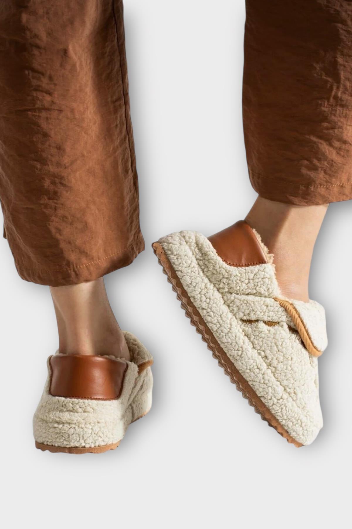 Pofuduk Ses Yapmaz Eva Taban Kadın Panduf KREM - Görsel 2