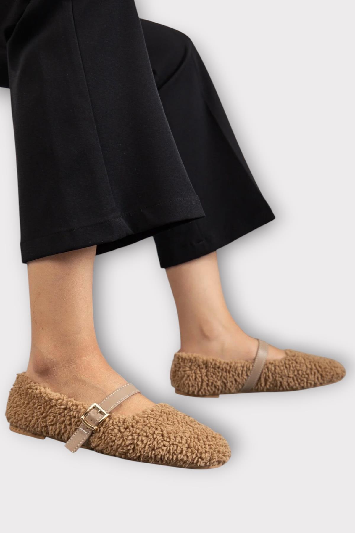 Yumuşak Peluş Ses Yapmaz Hafif Taban Kemerli Kadın Ev Babeti Panduf VİZON - Görsel 3