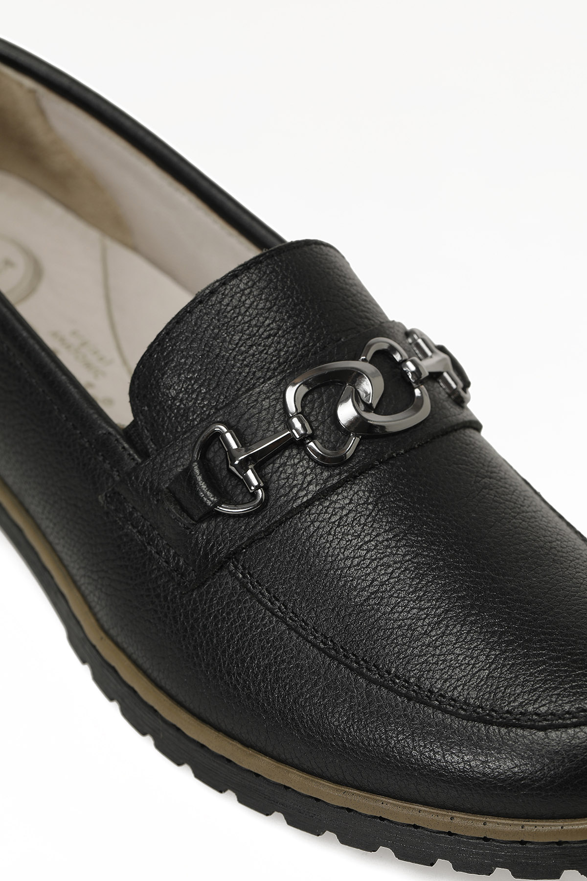 CTHY LEATHER FACET LOAFER 美品 105077.Z6FX Siyah Kadın Loafer Fiyatları | Flo