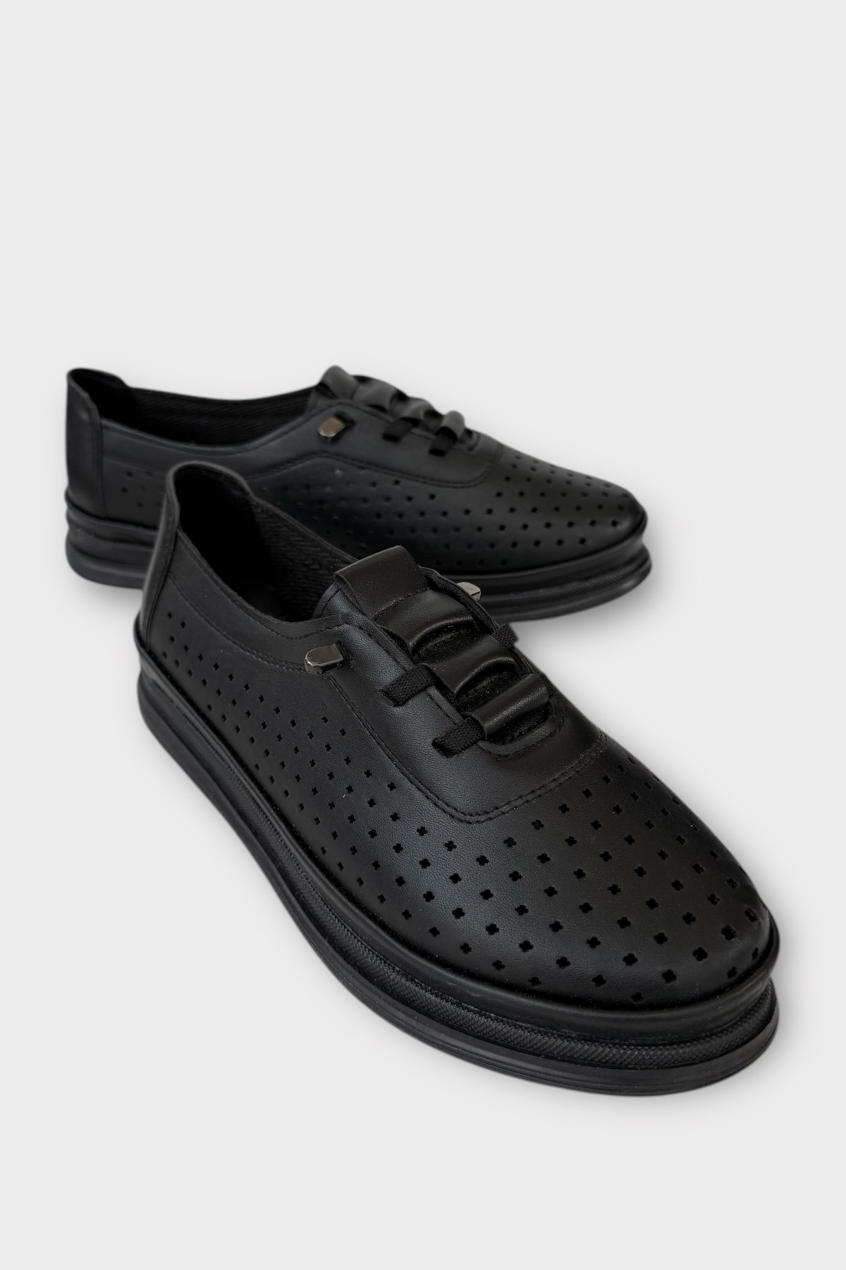 Kadın Günlük Hafif Mevsimlik Rahat Akıllı Bağcık Ortopedik Casual Ayakkabı SİYAH - Görsel 3