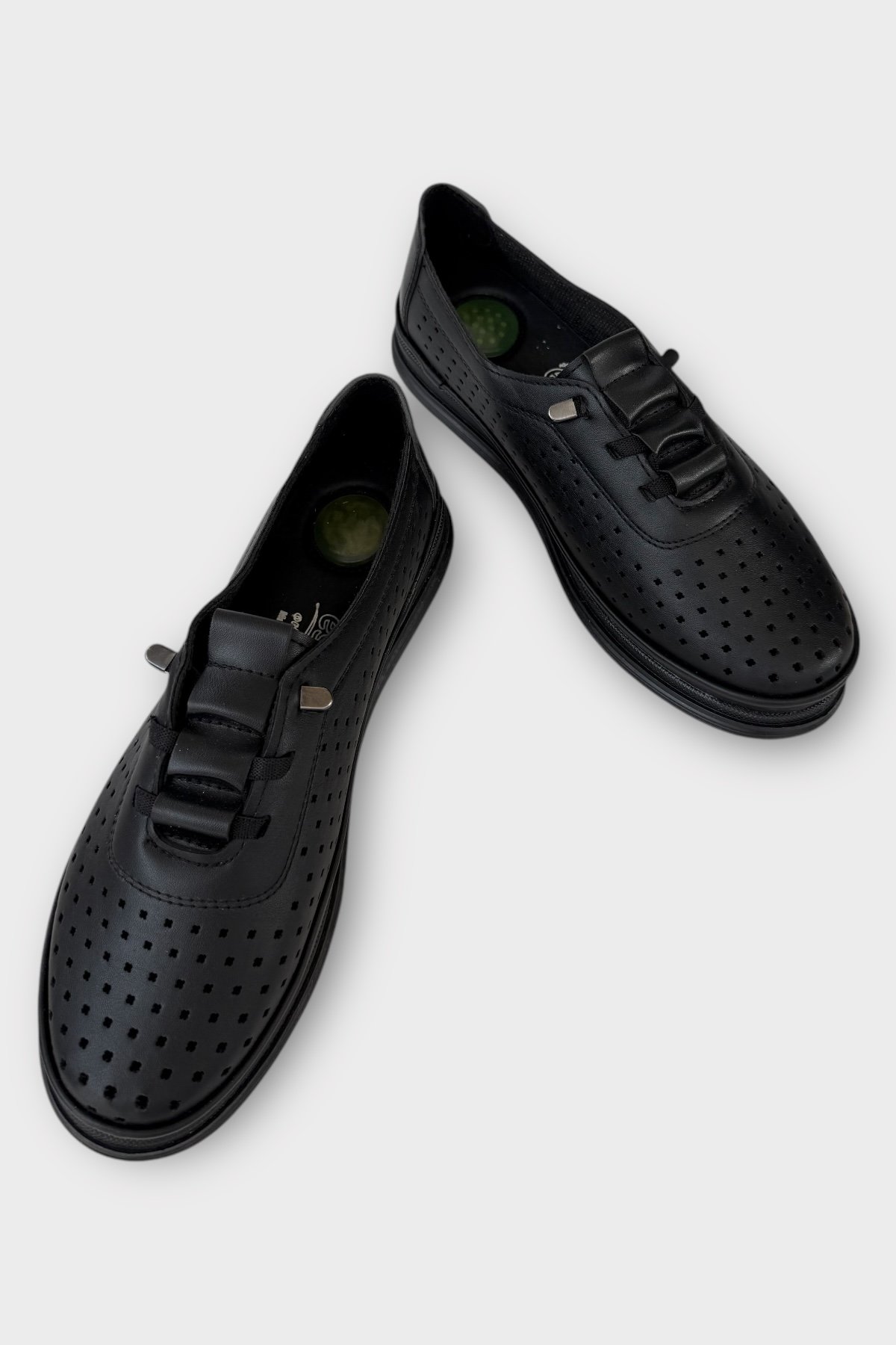 Kadın Günlük Hafif Mevsimlik Rahat Akıllı Bağcık Ortopedik Casual Ayakkabı SİYAH - Görsel 4