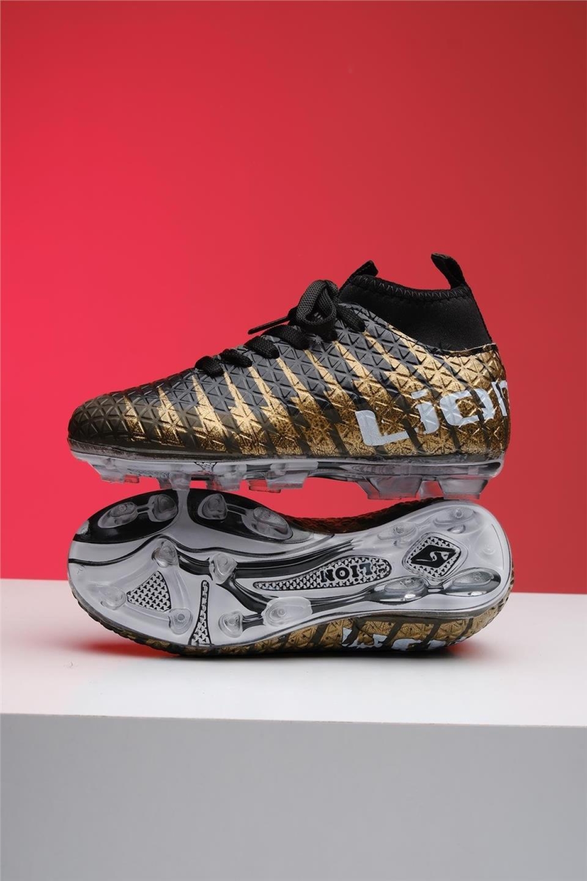 Çoraplı Bilekli Boğazlı Krampon Futbol Ayakkabısı SİYAH - ALTIN - Görsel 3