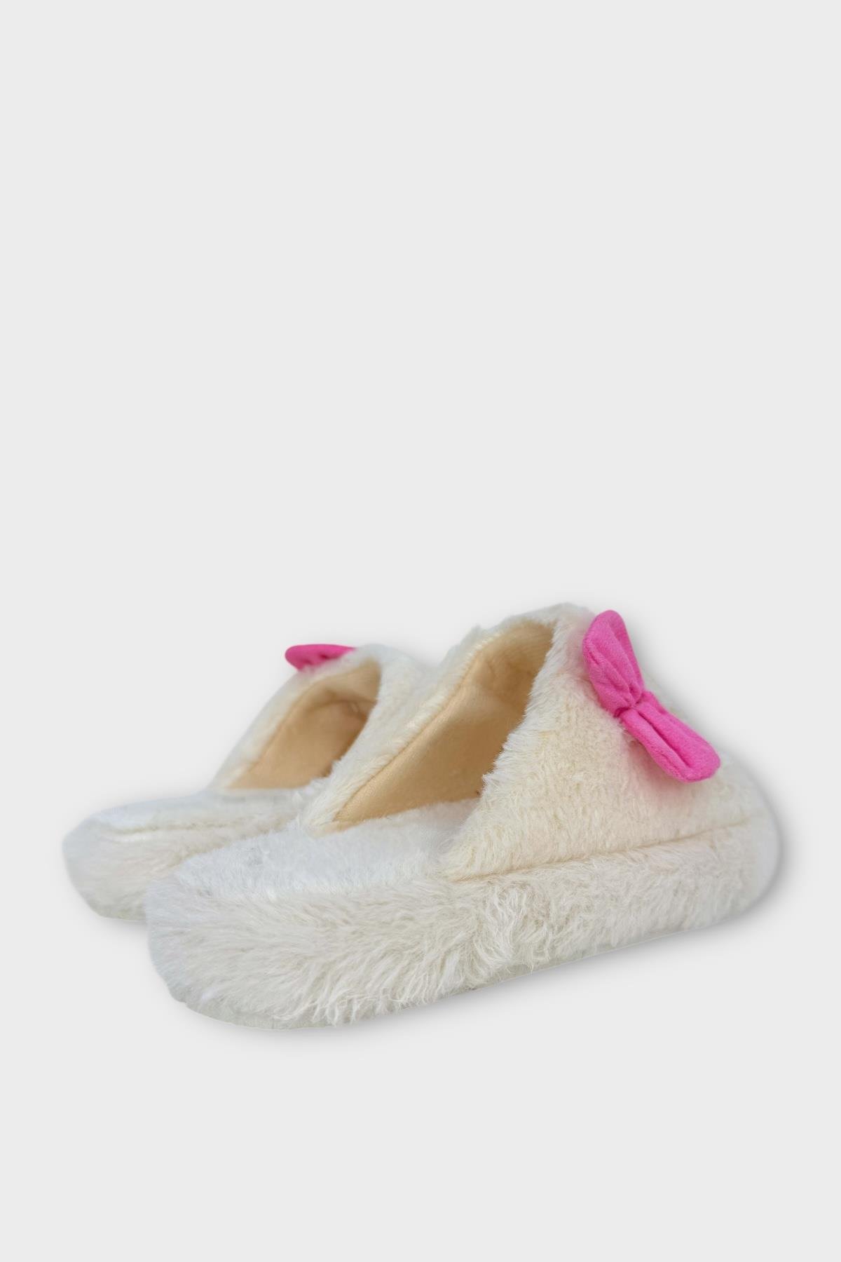 HelloKitty Figürlü Sıcak Tutan Kışlık Kadın Ev Terliği BEYAZ - KIRMIZI - Görsel 9