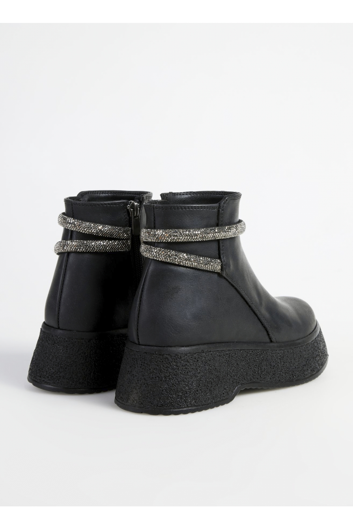 Siyah Kadın Bot MILI - Görsel 5