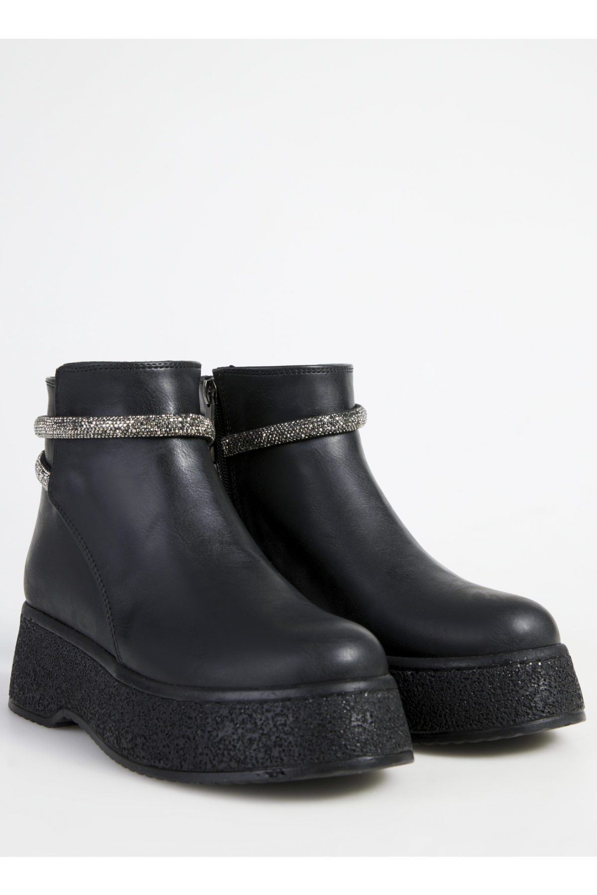 Siyah Kadın Bot MILI - Görsel 7