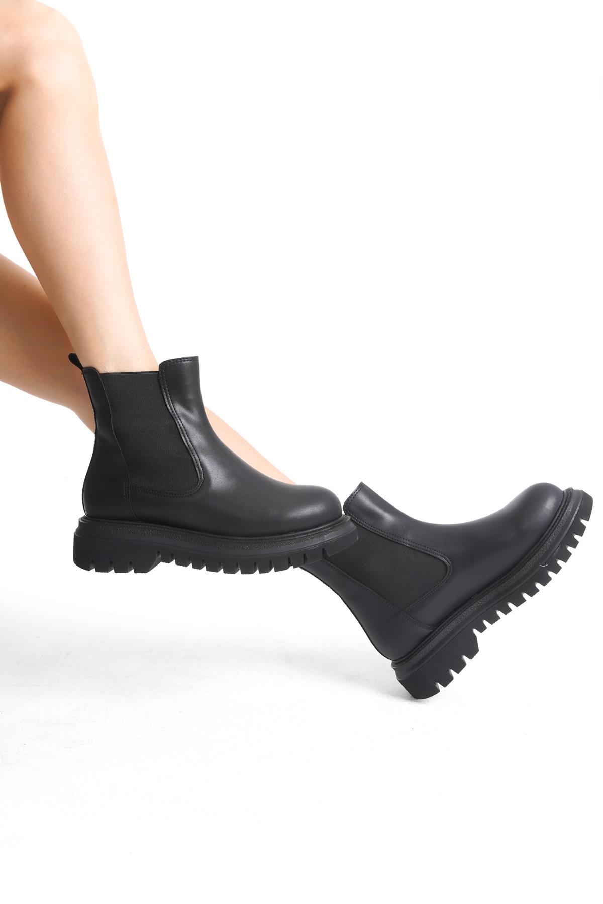 Chic Siyah Mat Günlük Lastikli Chelsea Bot - Görsel 2