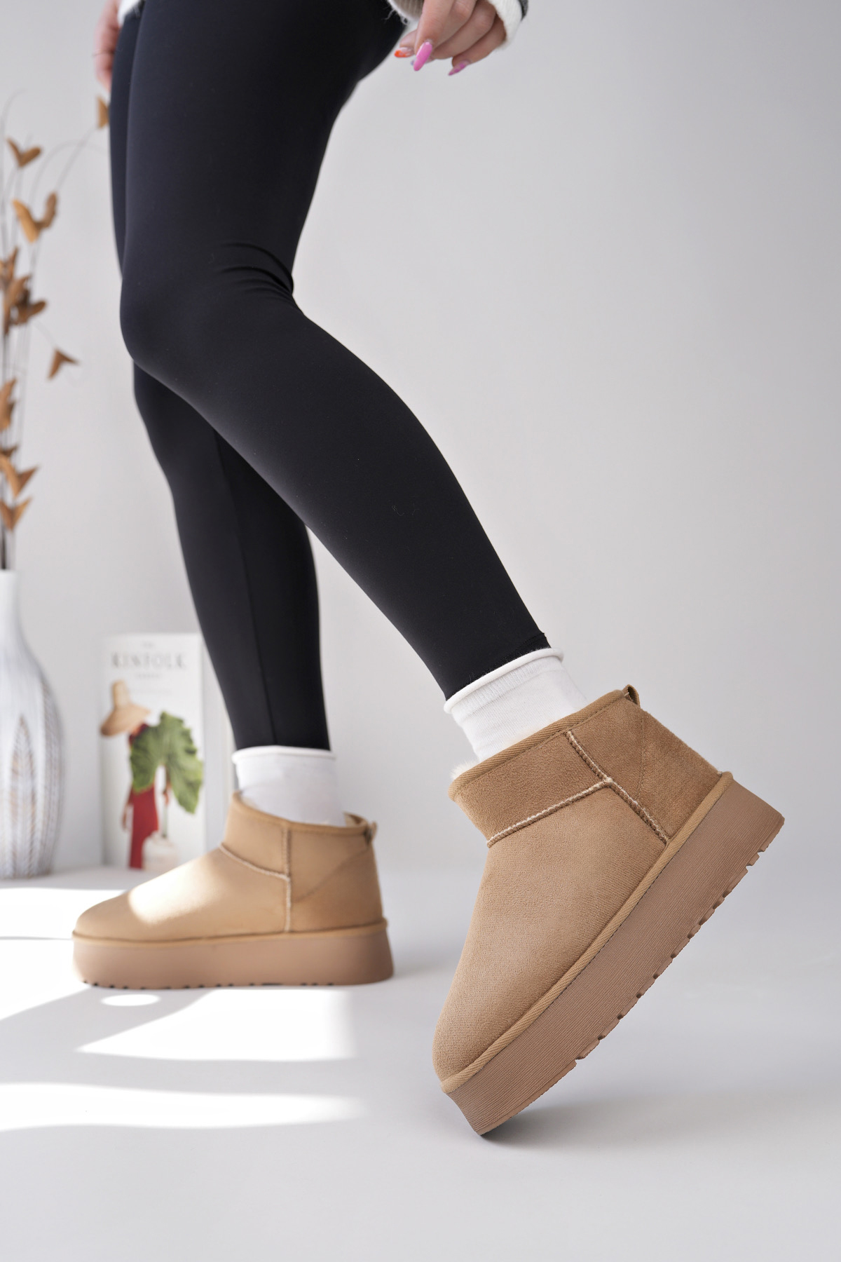 Kadın Garantili İçi Kürklü Hafif Taban Mini Bot Uggm.302 Vizon - Görsel 4