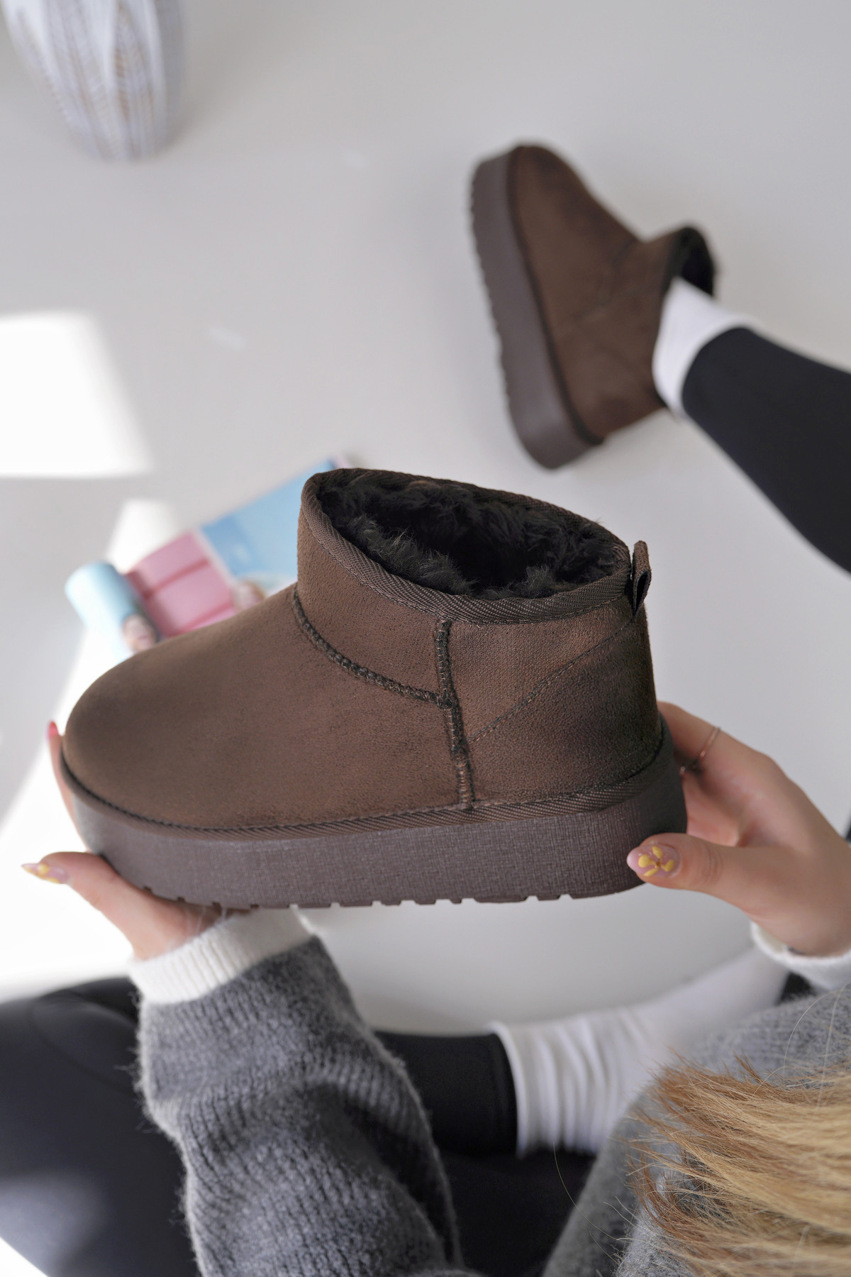 Kadın Garantili İçi Kürklü Hafif Taban Mini Bot Uggm.302 Kahve - Görsel 3