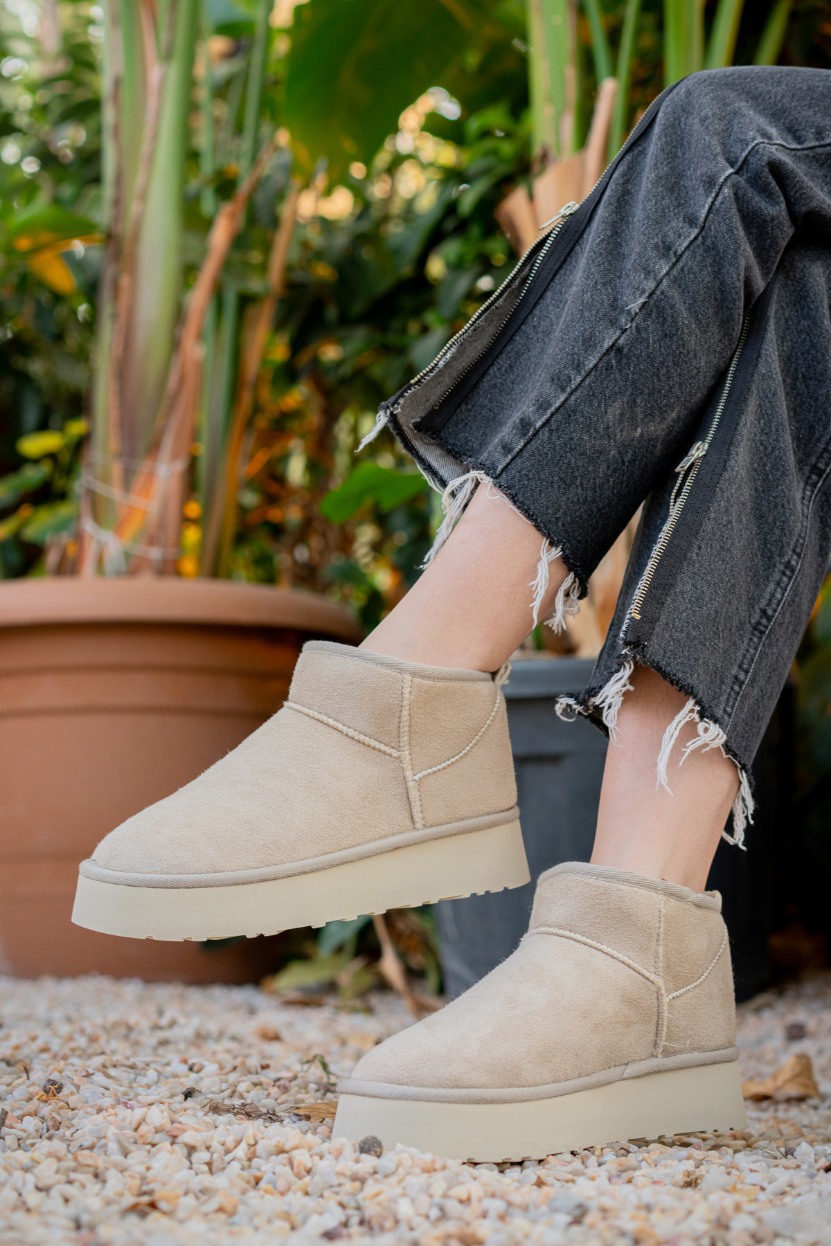 Kadın Garantili İçi Kürklü Hafif Taban Mini Bot Uggm.302 Bej - Görsel 3